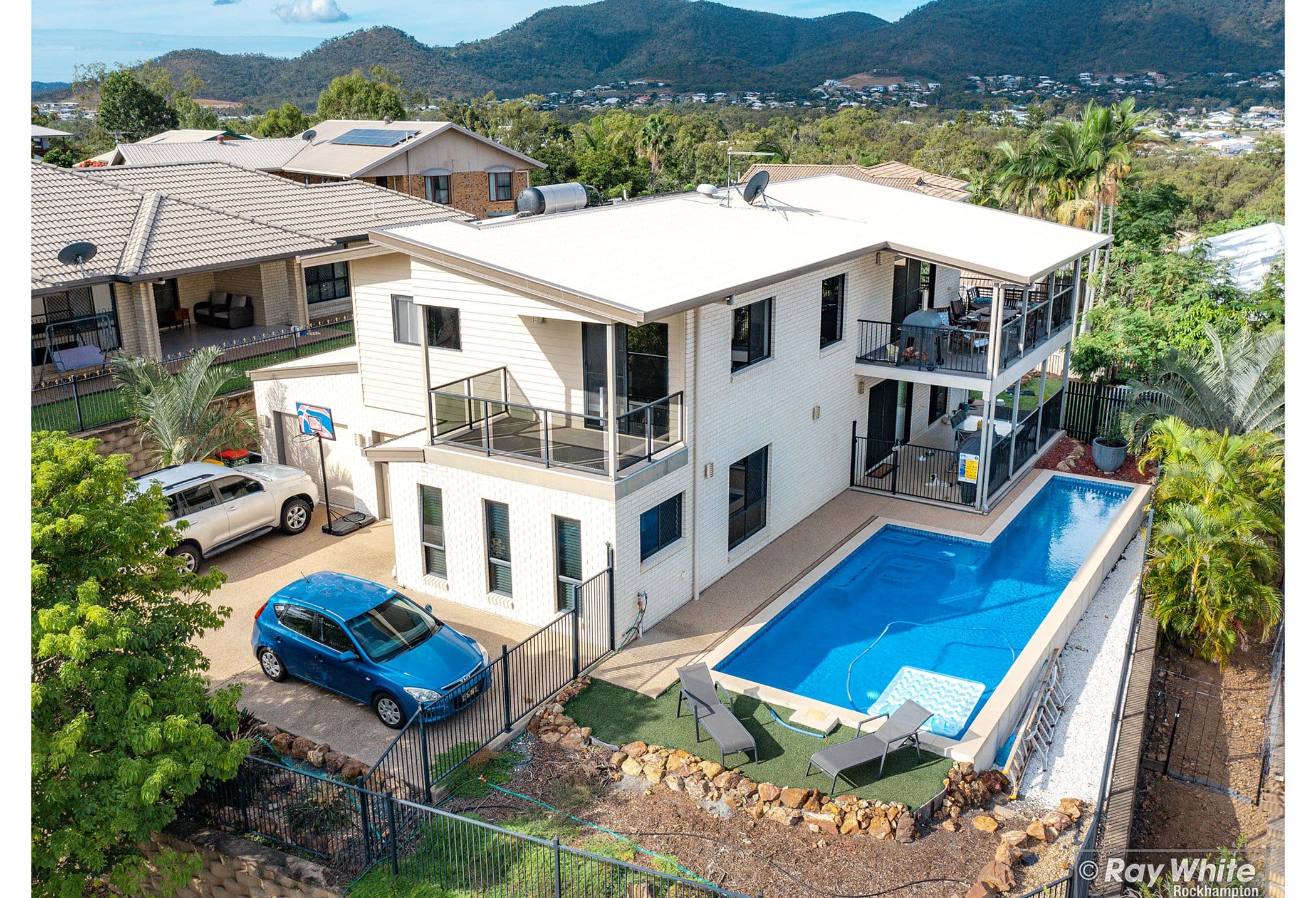 8 Hodda Drive, Kawana QLD 4701, Kawana - Image 1