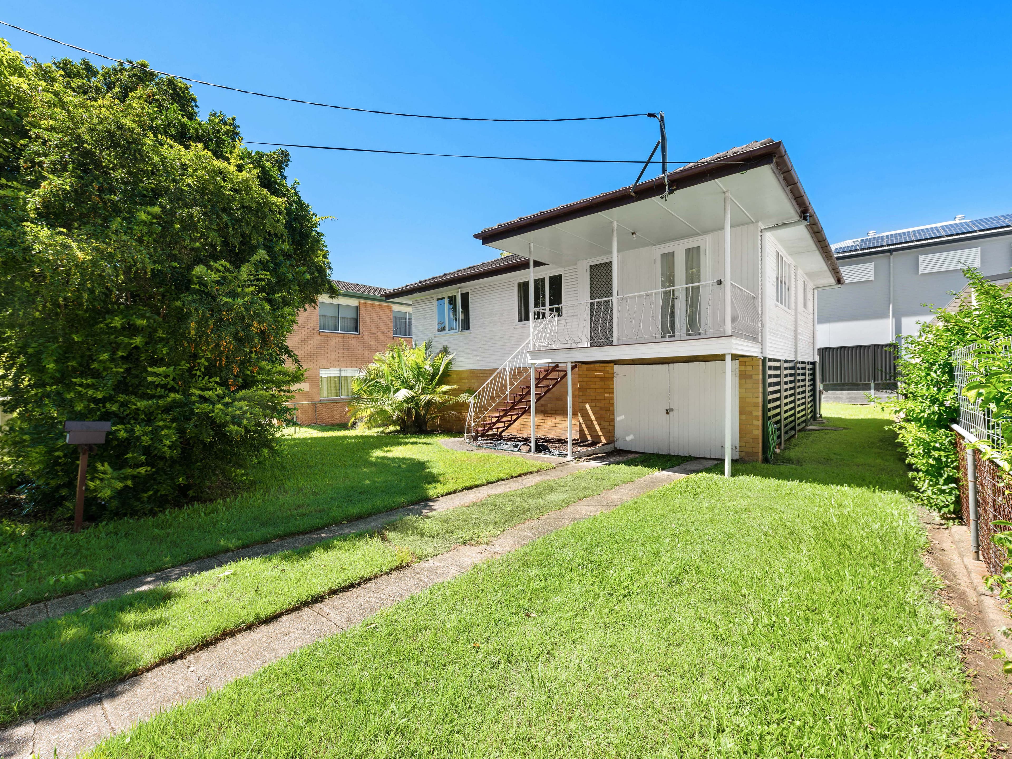 20 William Parade, Fairfield QLD 4103, Fairfield - Image 1