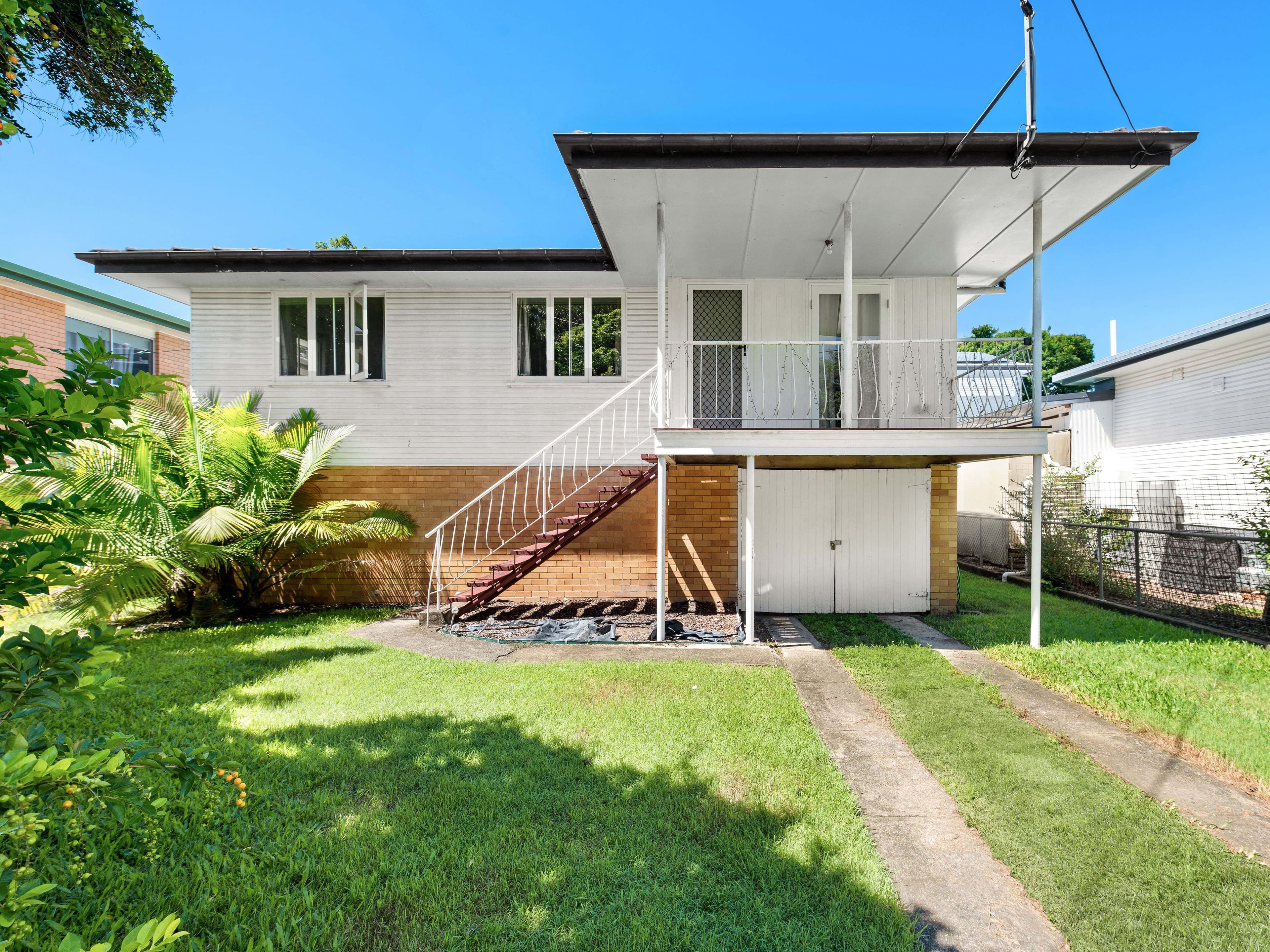 20 William Parade, Fairfield QLD 4103, Fairfield - Thumbnail 2