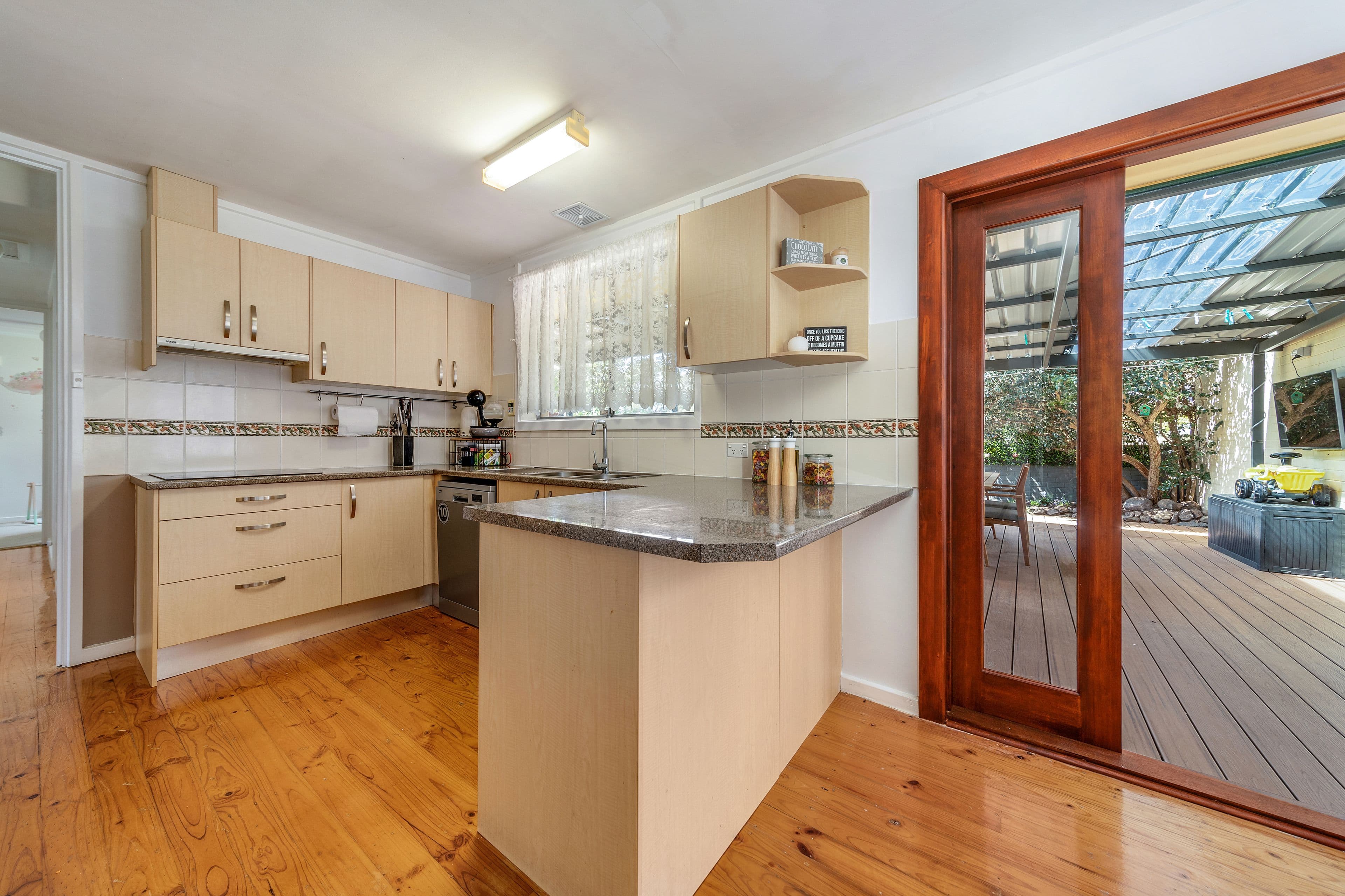 6 Mathison Place, Macgregor ACT 2615, Macgregor - Thumbnail 5