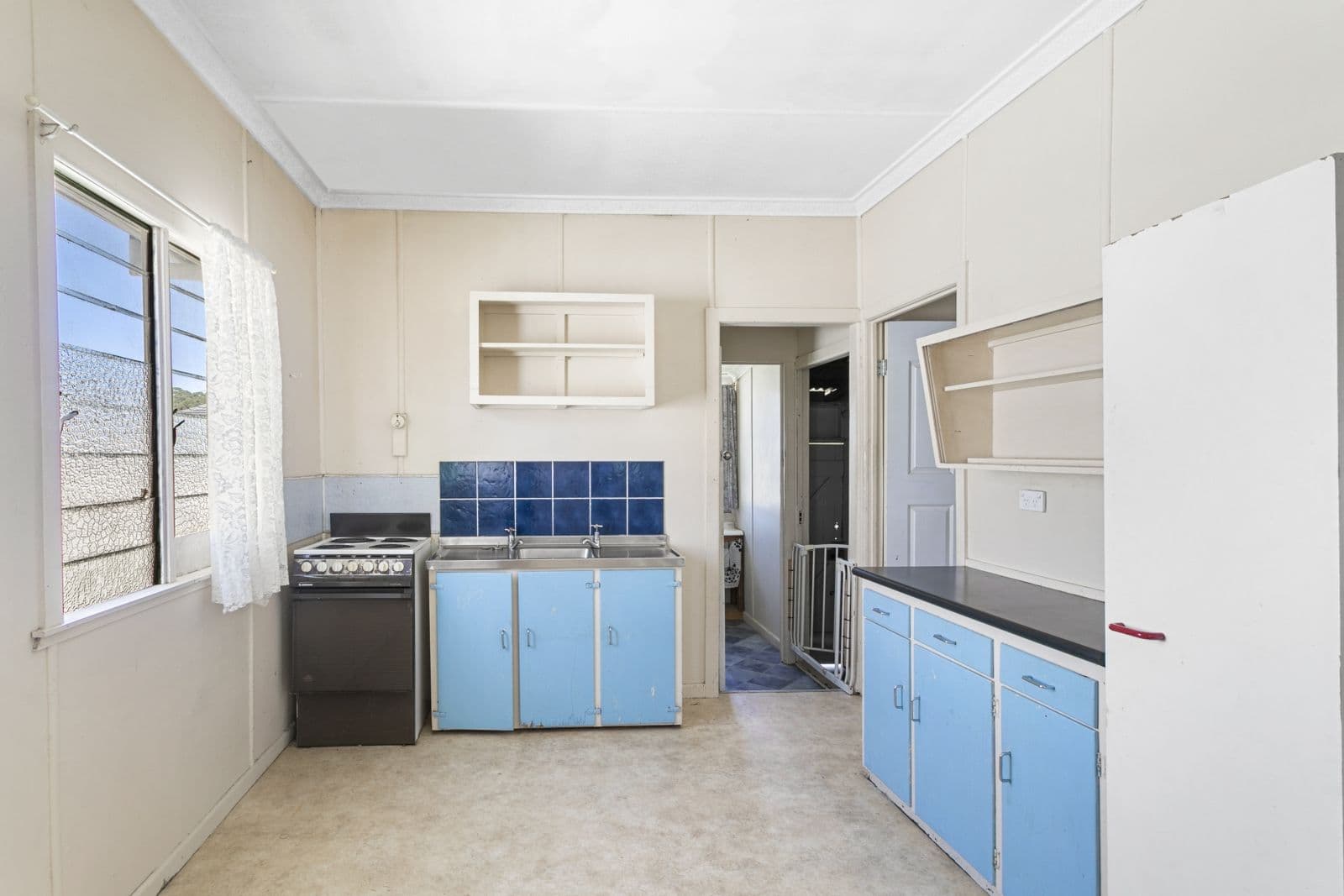 79 Georgina Street, Woody Point QLD 4019, Woody Point - Thumbnail 6