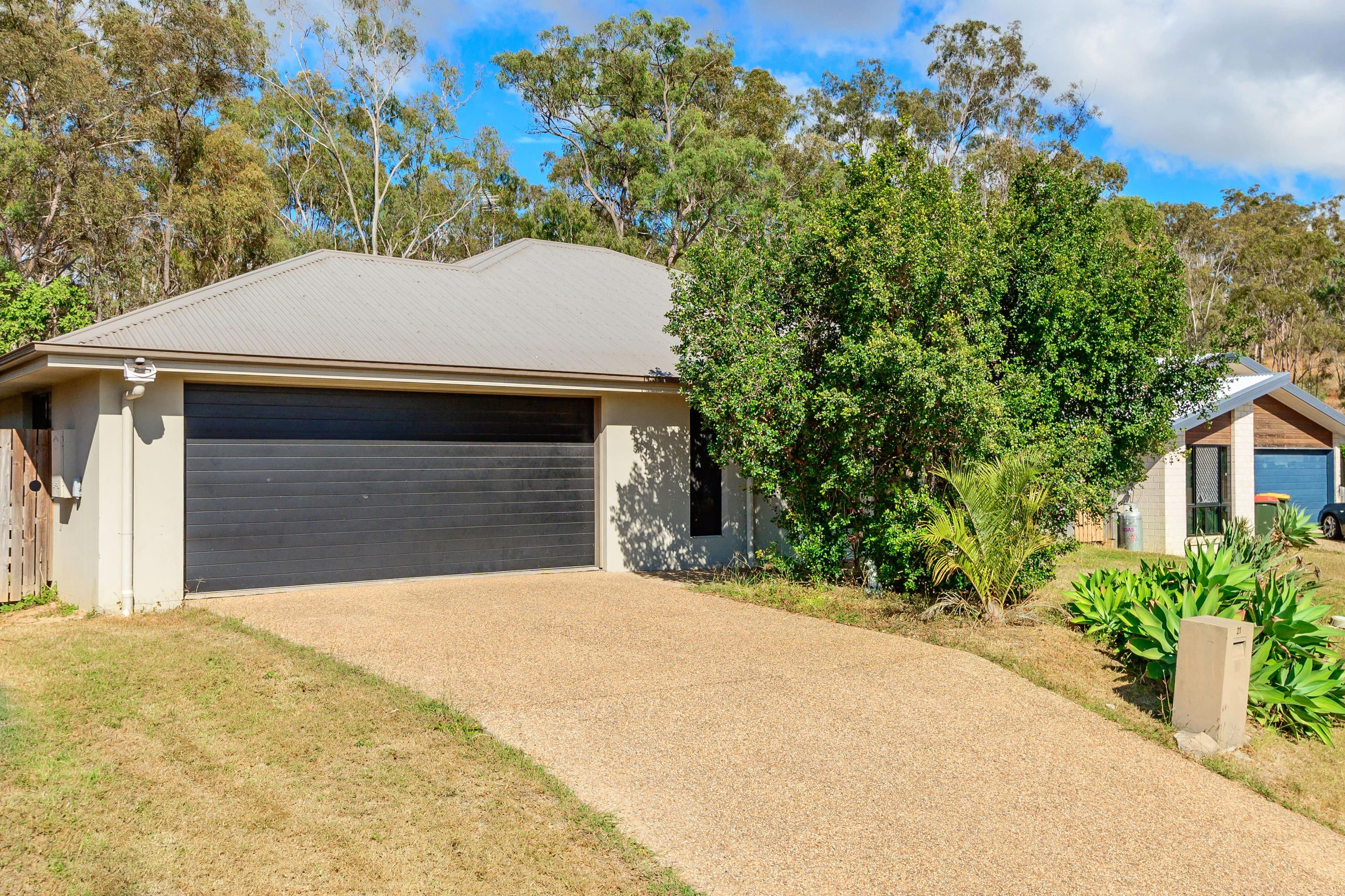 21 Deveney Drive, Kirkwood QLD 4680, Kirkwood - Thumbnail 2
