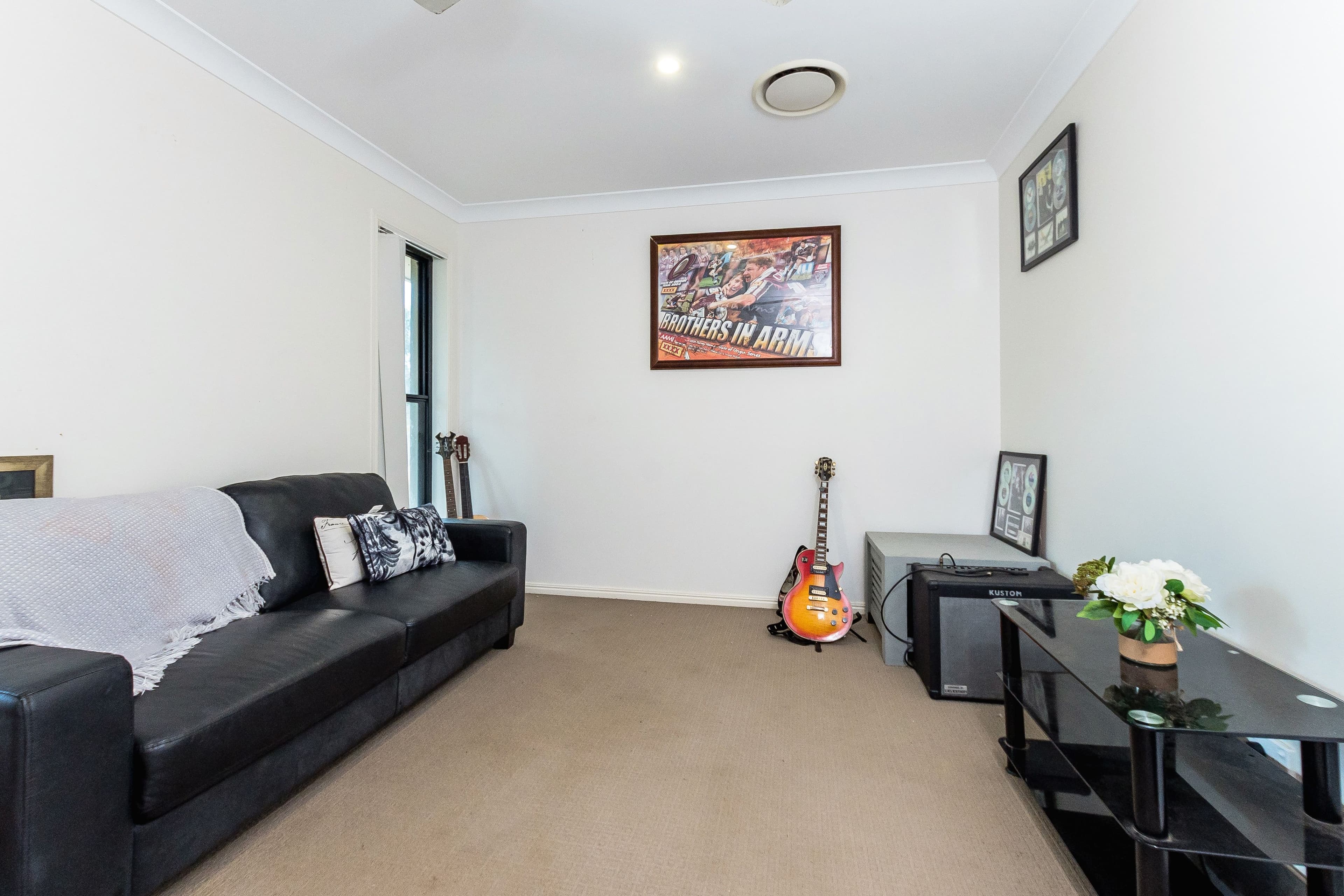 21 Deveney Drive, Kirkwood QLD 4680, Kirkwood - Thumbnail 3