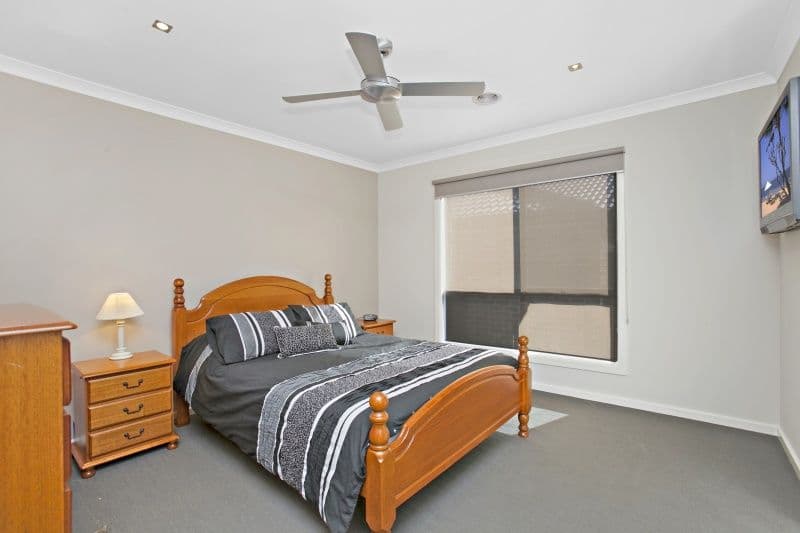 50 Pinnacle Views, DOREEN VIC 3754, Doreen - Thumbnail 3