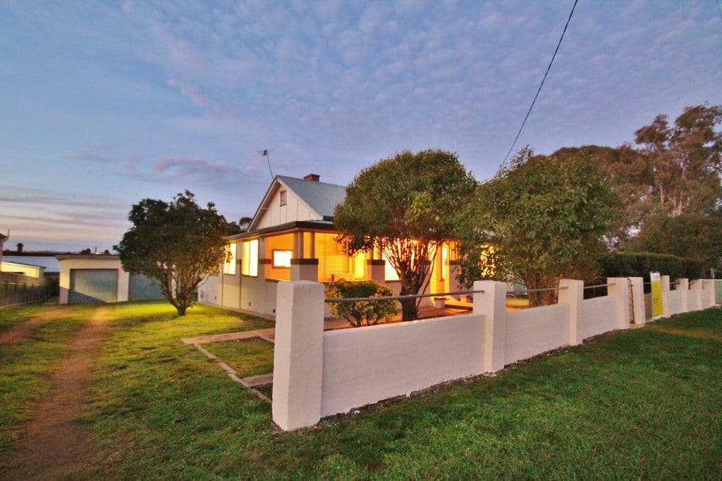 87 Berthong Street, Young NSW 2594, Young - Image 1