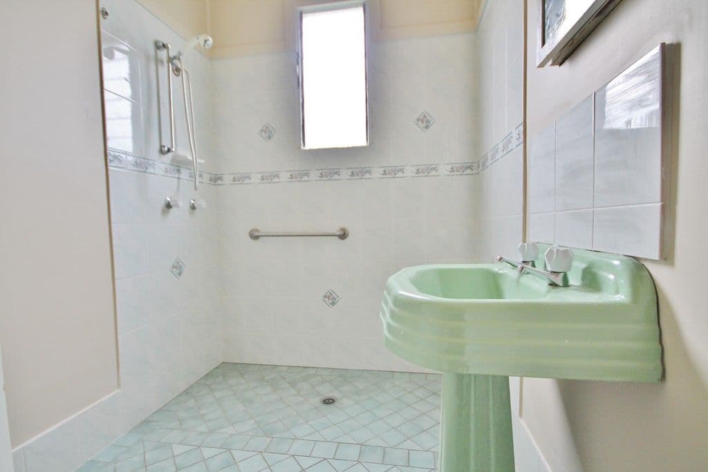 87 Berthong Street, Young NSW 2594, Young - Thumbnail 4