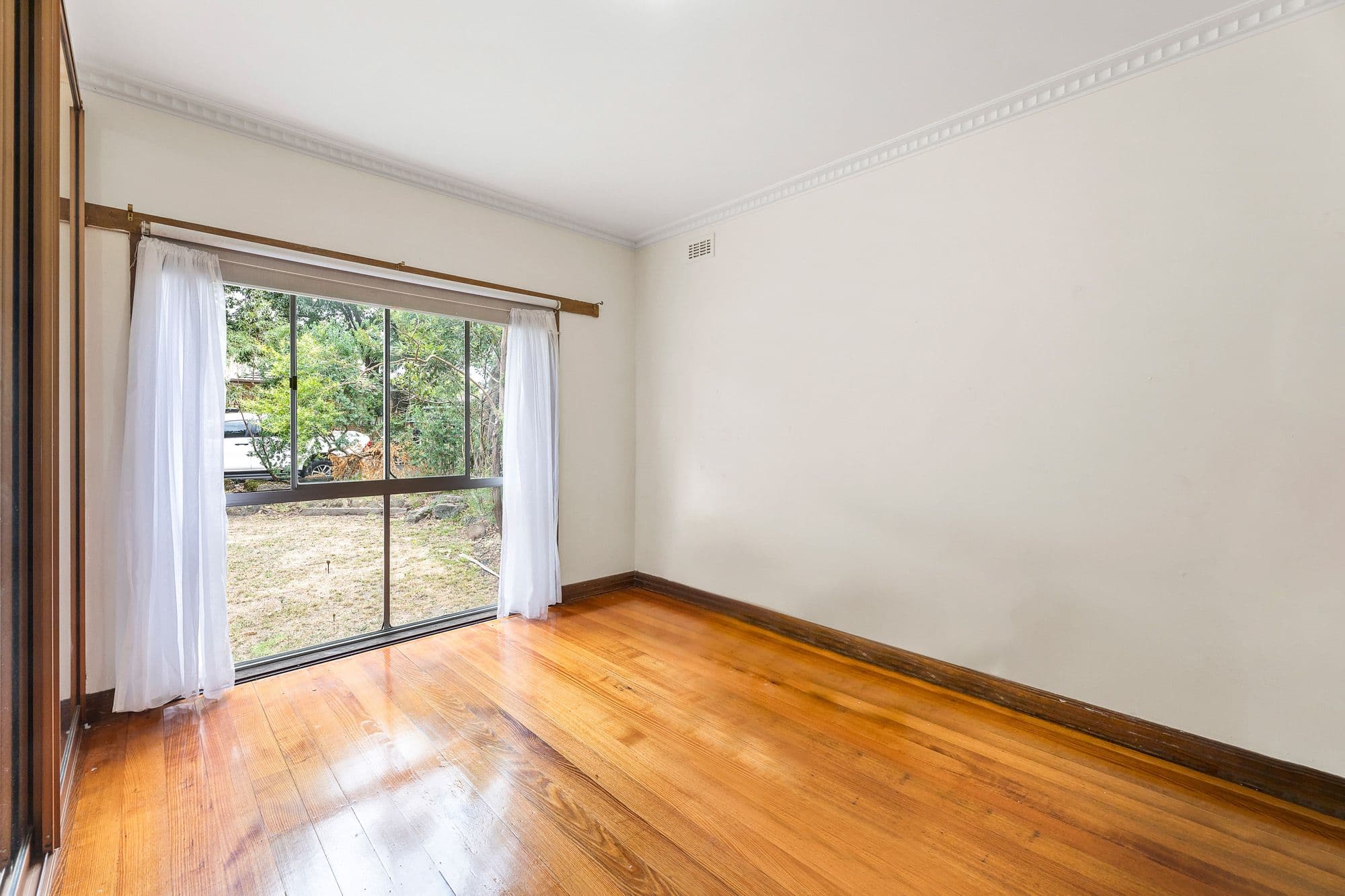 2 Devon Street, Box Hill South VIC 3128, Box Hill South - Thumbnail 3