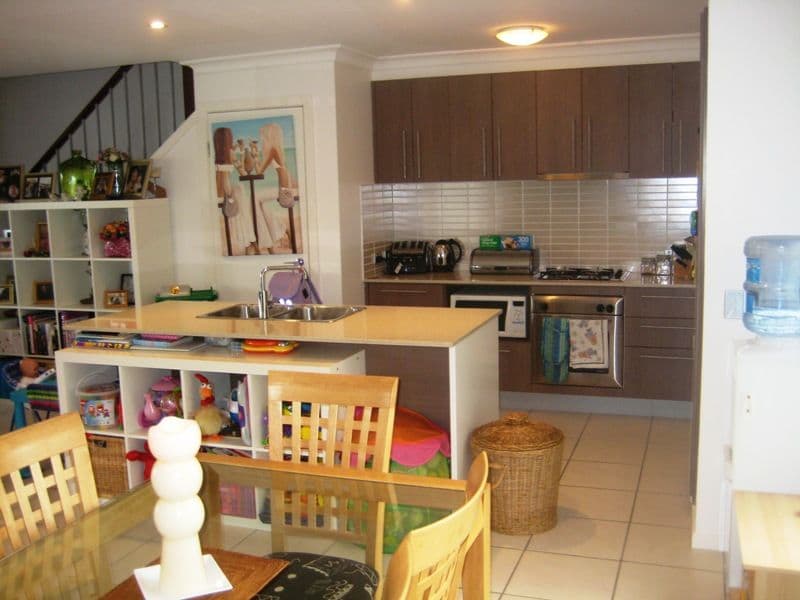 80  McIntyre, HENDRA QLD 4011, Hendra - Thumbnail 2