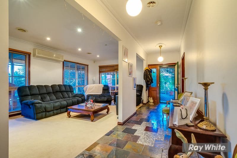 10 Wyena Court, Hoppers Crossing VIC 3029, Hoppers Crossing - Thumbnail 6