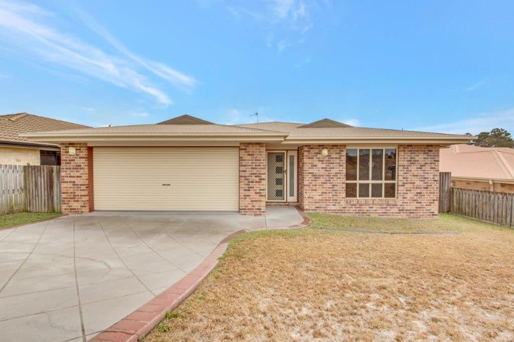 8 Richard Street, Boyne Island QLD 4680, Boyne Island - Image 1