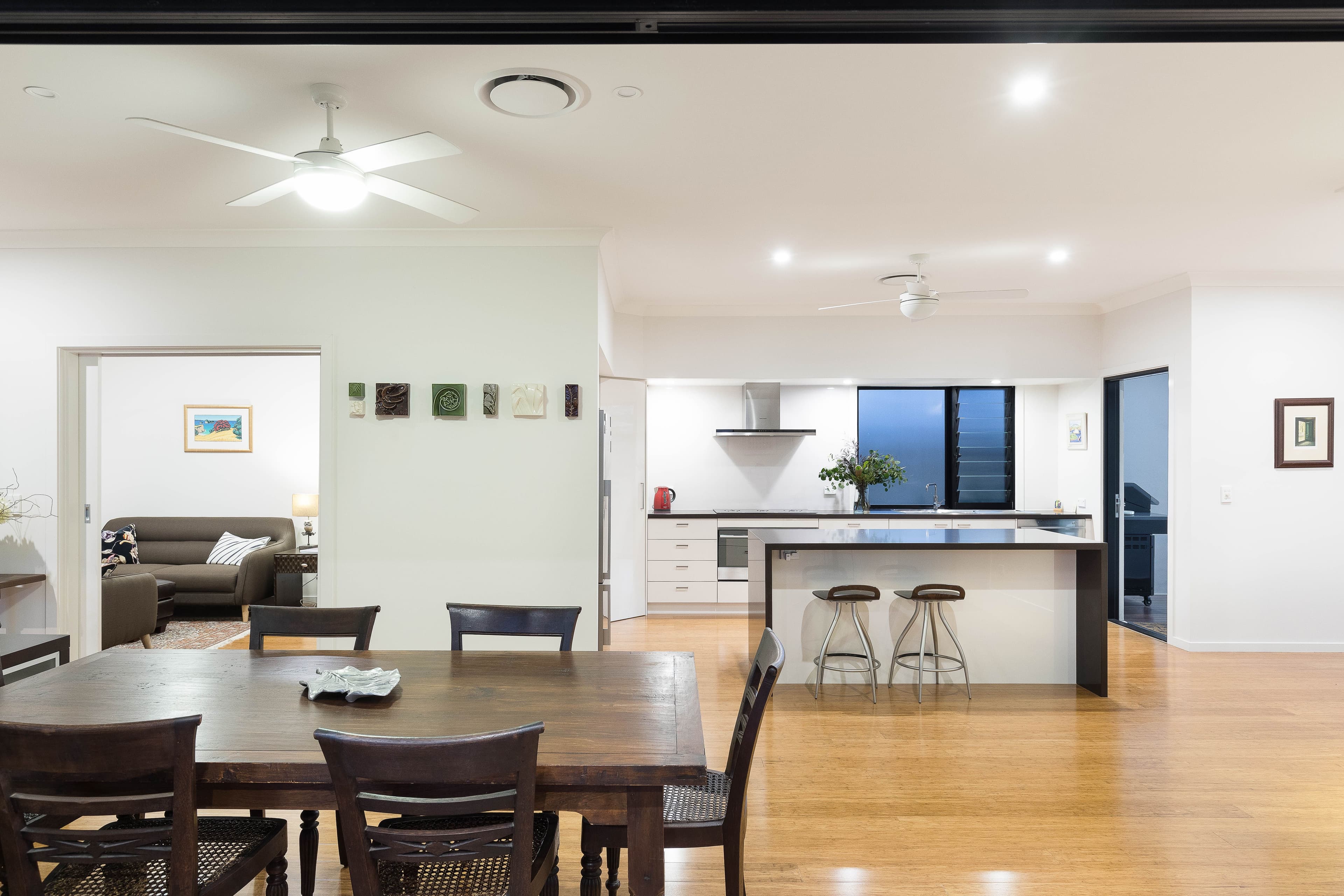 15 Kuranda Street, Balmoral QLD 4171, Balmoral - Thumbnail 2