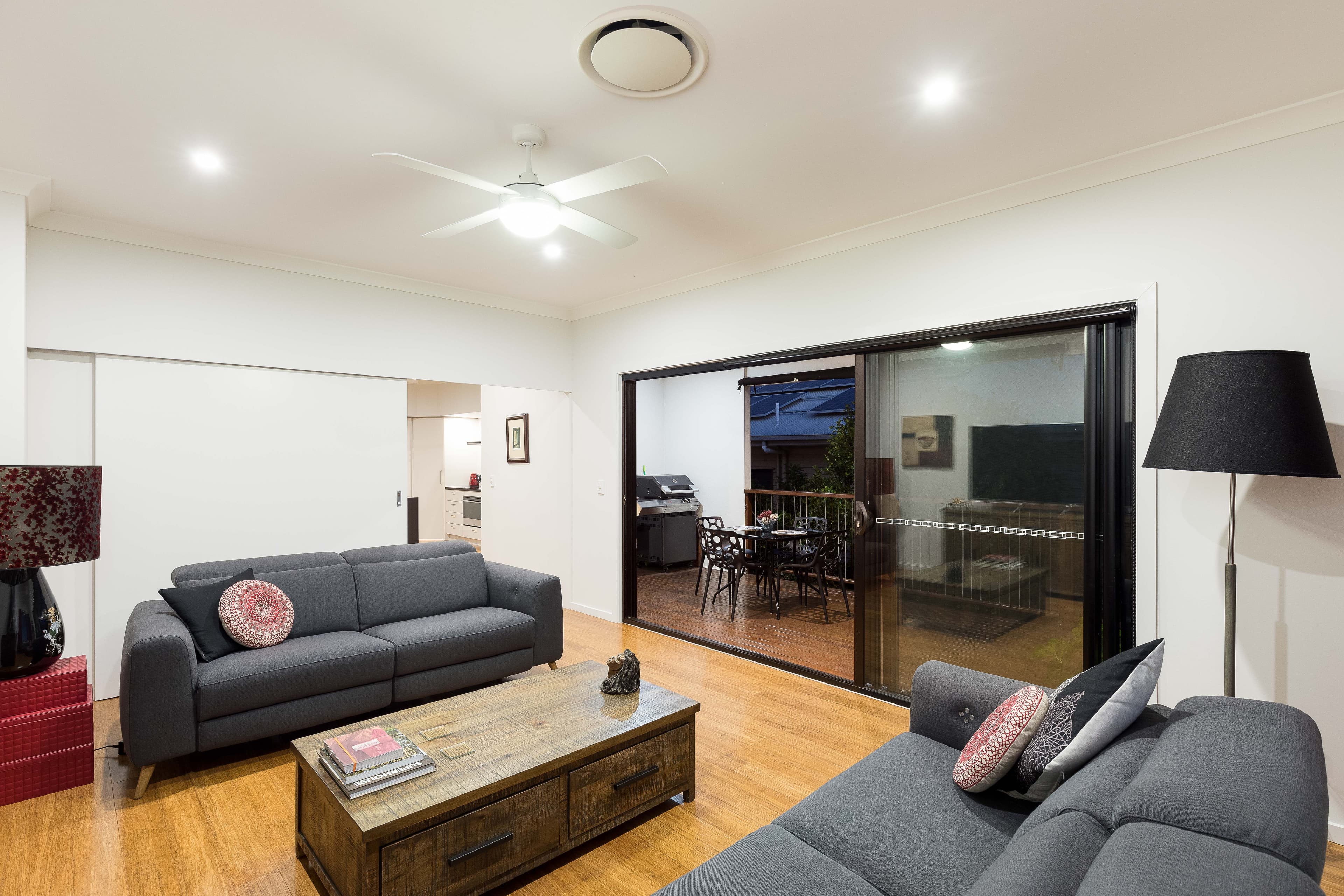 15 Kuranda Street, Balmoral QLD 4171, Balmoral - Thumbnail 3