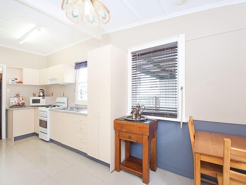15 Orford Street, TARRAGINDI QLD 4121, Tarragindi - Thumbnail 5