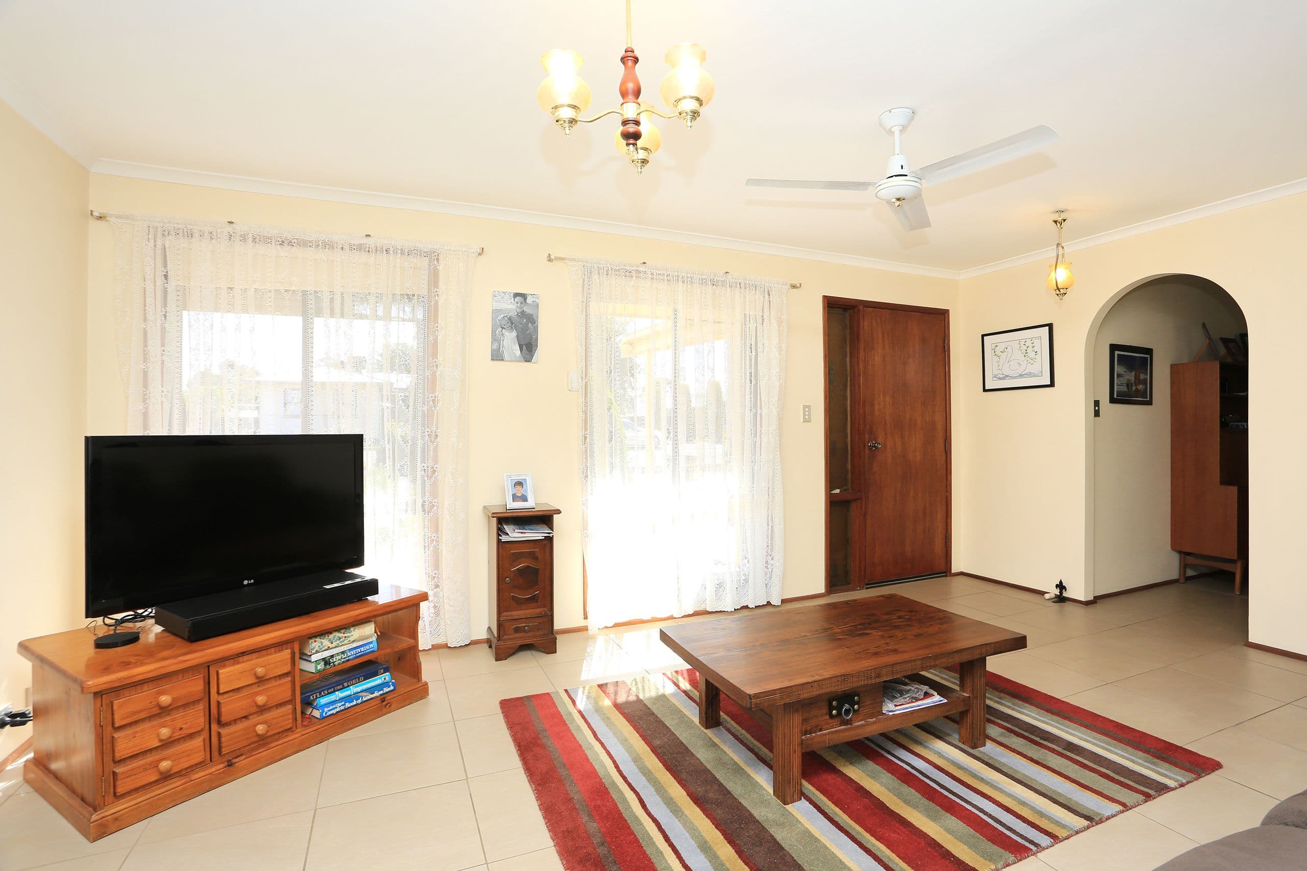 10 Thomas Street, Saddleworth SA 5413, Saddleworth - Thumbnail 2