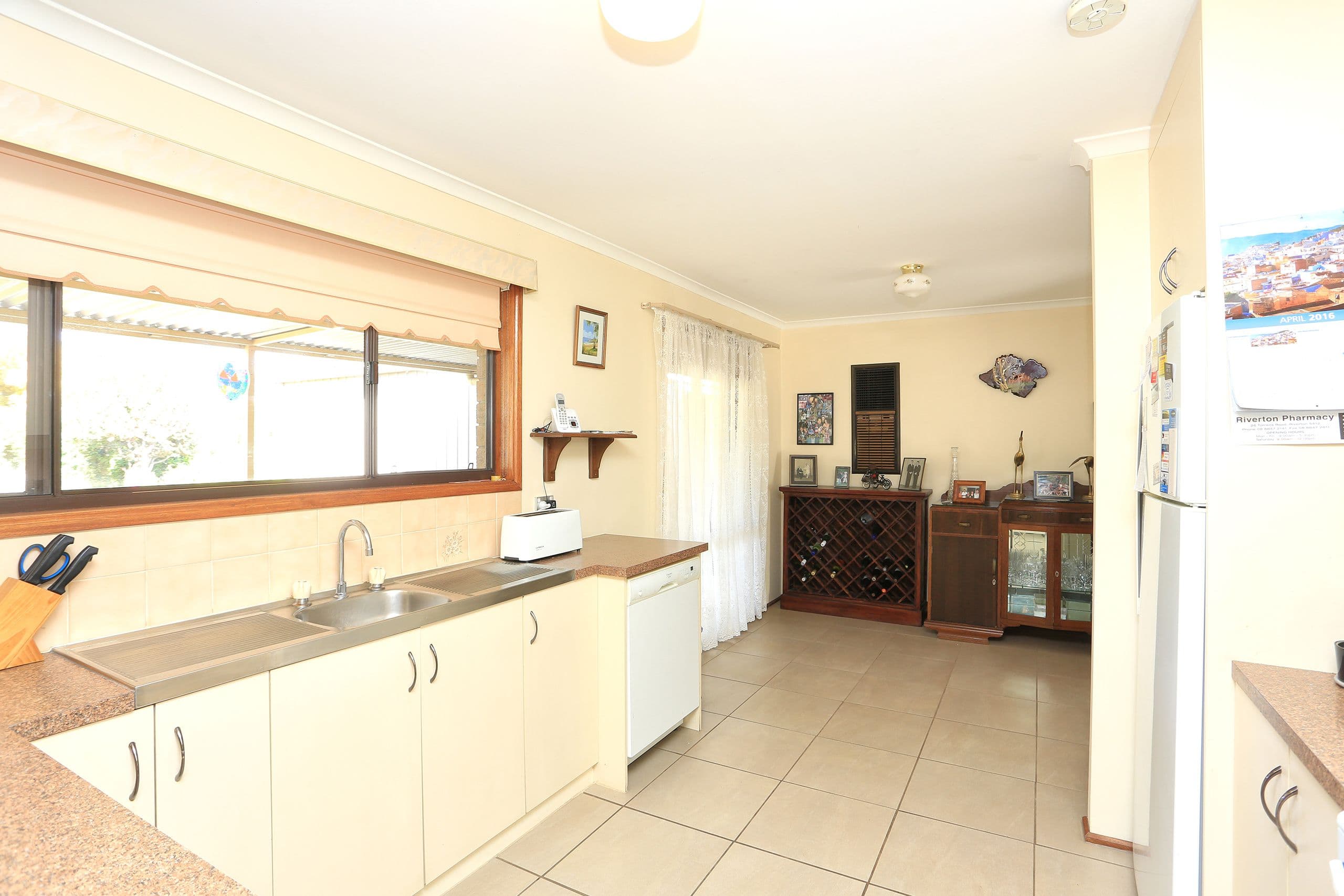 10 Thomas Street, Saddleworth SA 5413, Saddleworth - Thumbnail 4