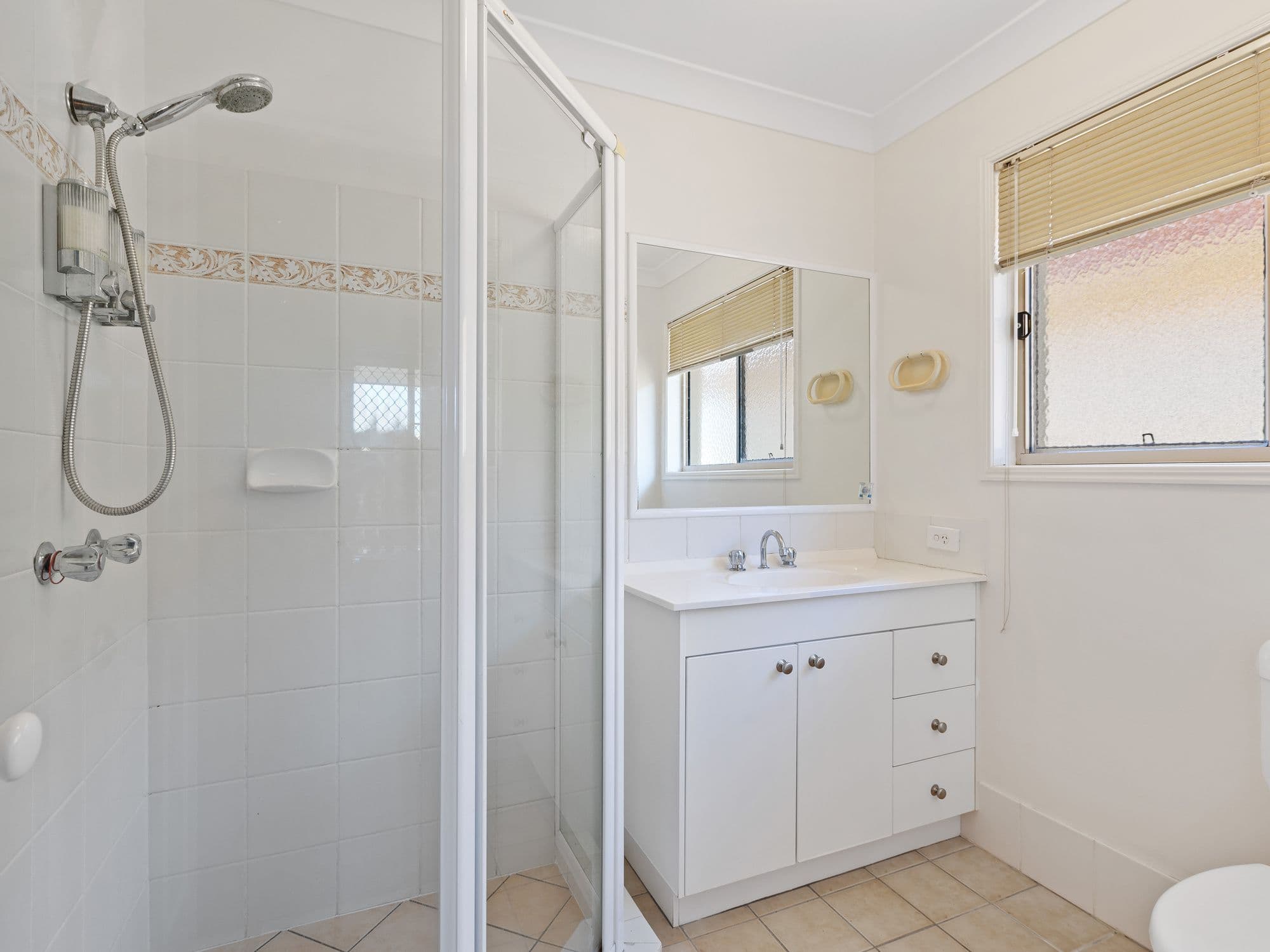 150 Meadowlands Road, Carina QLD 4152, Carina - Thumbnail 7