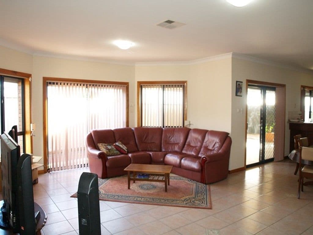 6 Wilton Court, Waikerie SA 5330, Waikerie - Thumbnail 4