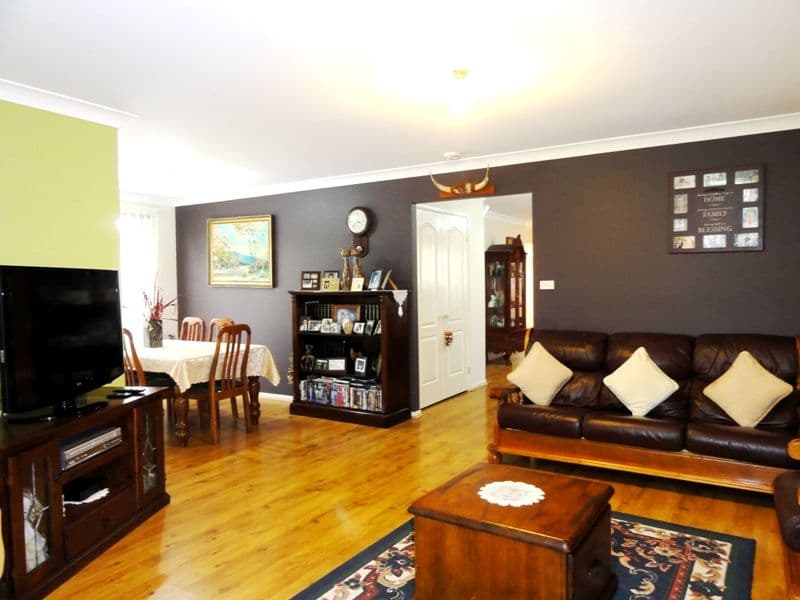 41 Timms Place, HORSLEY NSW 2530, Horsley - Thumbnail 2