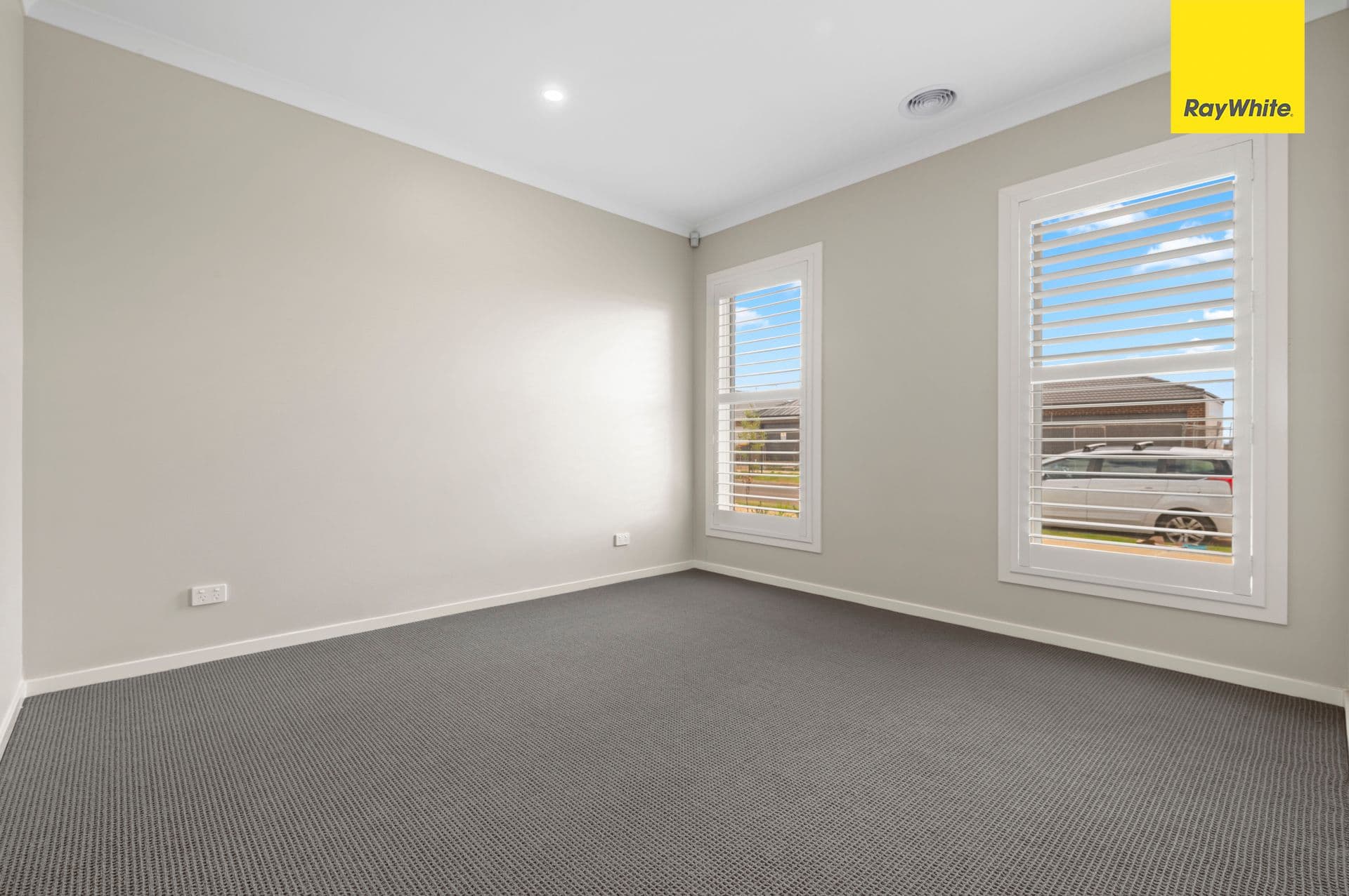 9 Metroon Drive, WEIR VIEWS VIC 3338, Weir Views - Thumbnail 2