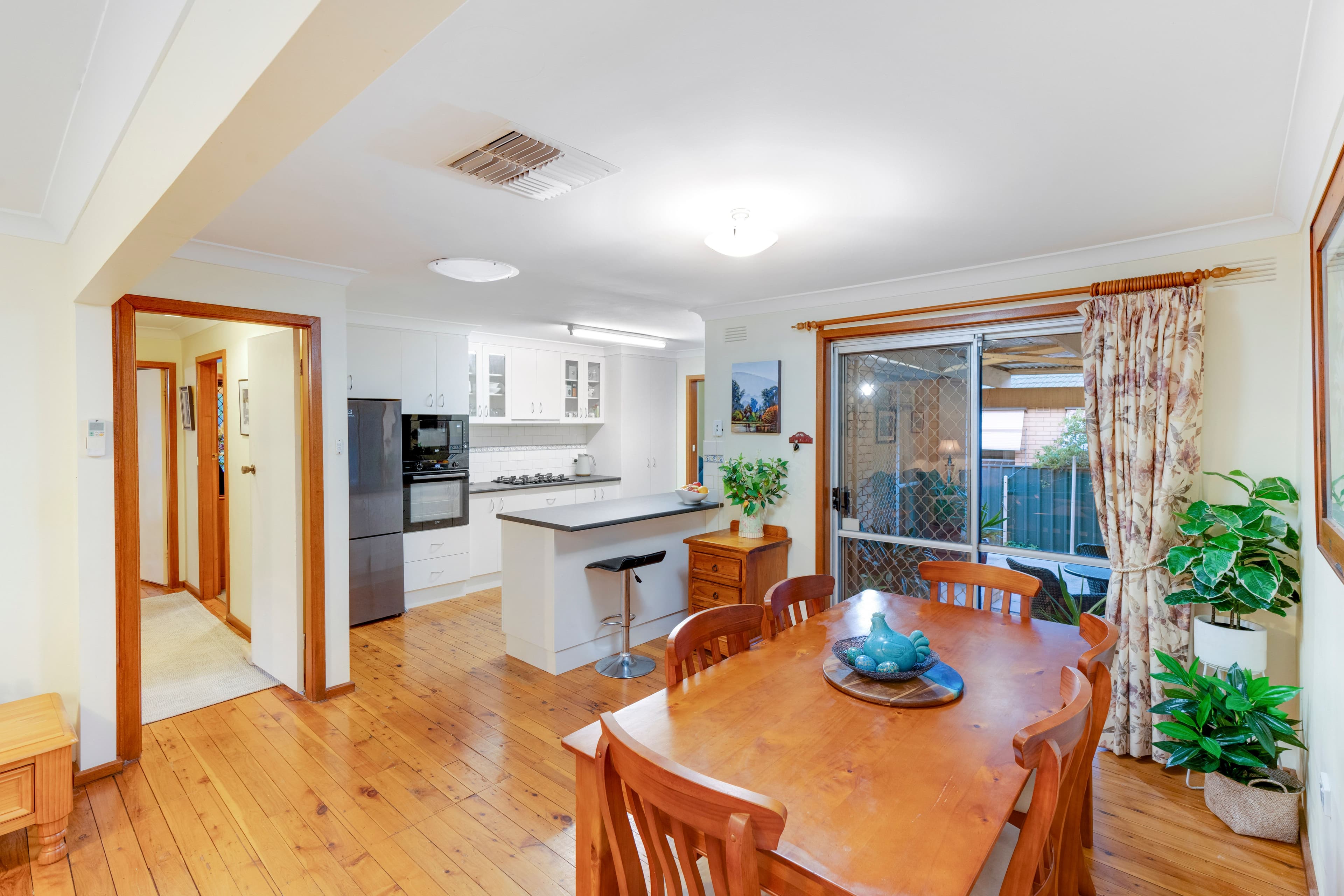 48 Maher Street, Tolland NSW 2650, Tolland - Thumbnail 4