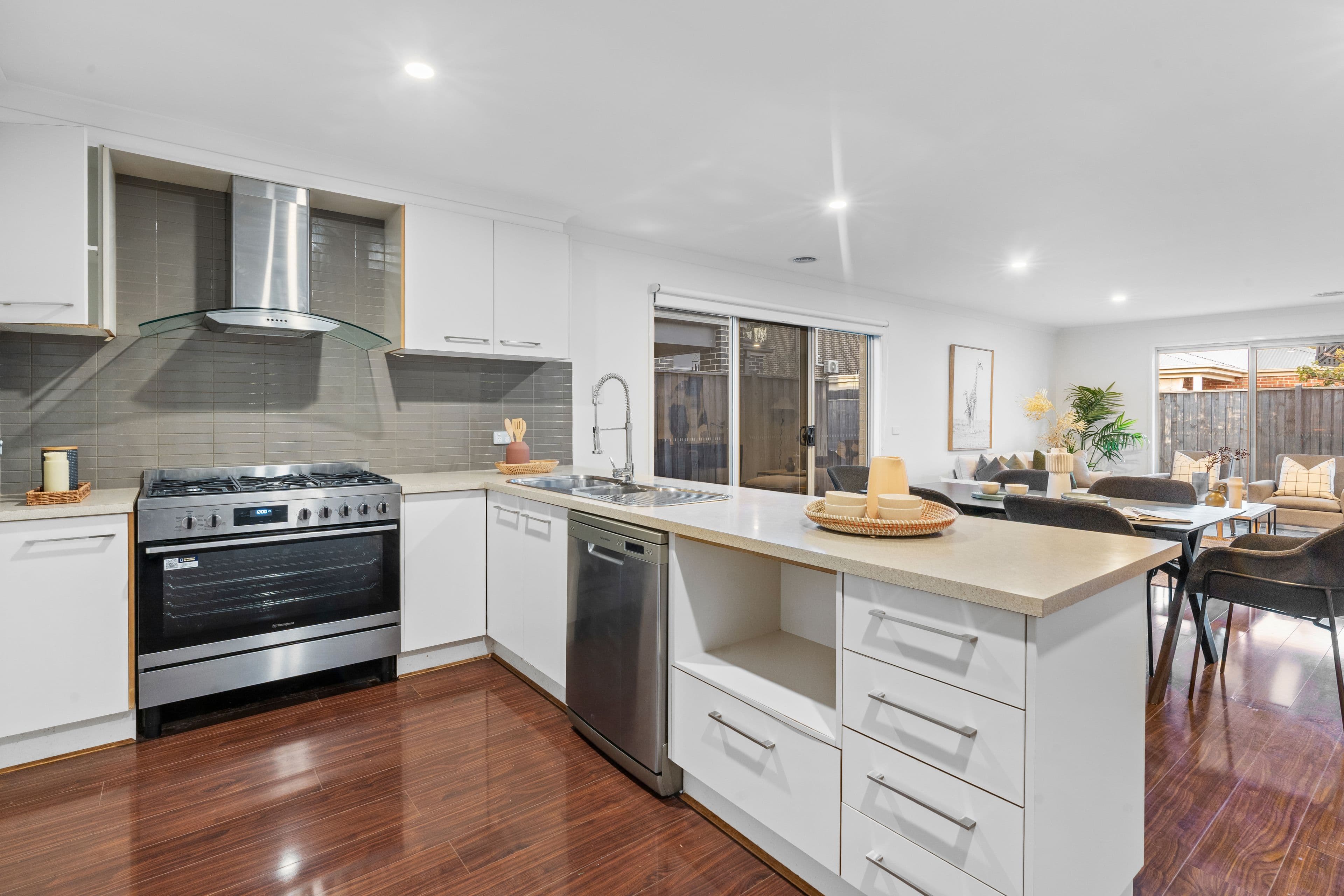 15 Aralia Way, Mernda VIC 3754, Mernda - Thumbnail 2