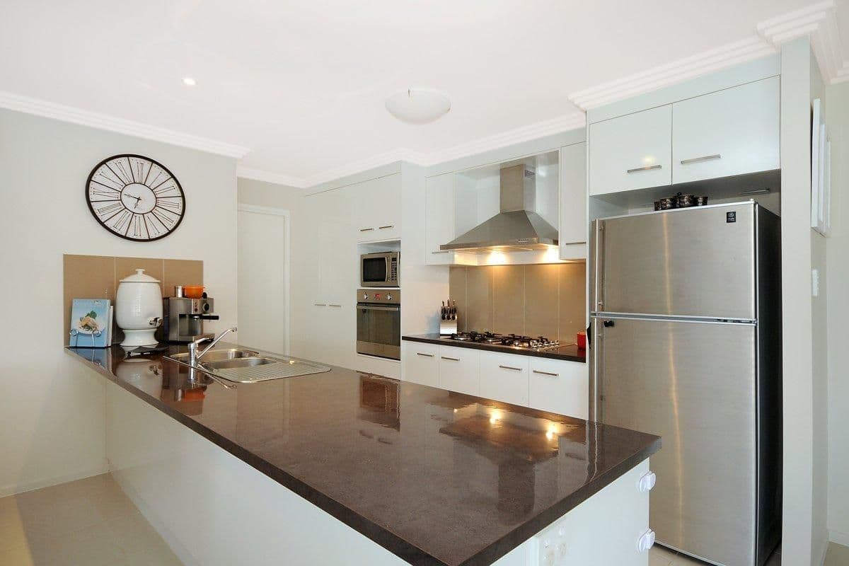 31 Sommariva Street, WESTBROOK QLD 4350, Westbrook - Thumbnail 4