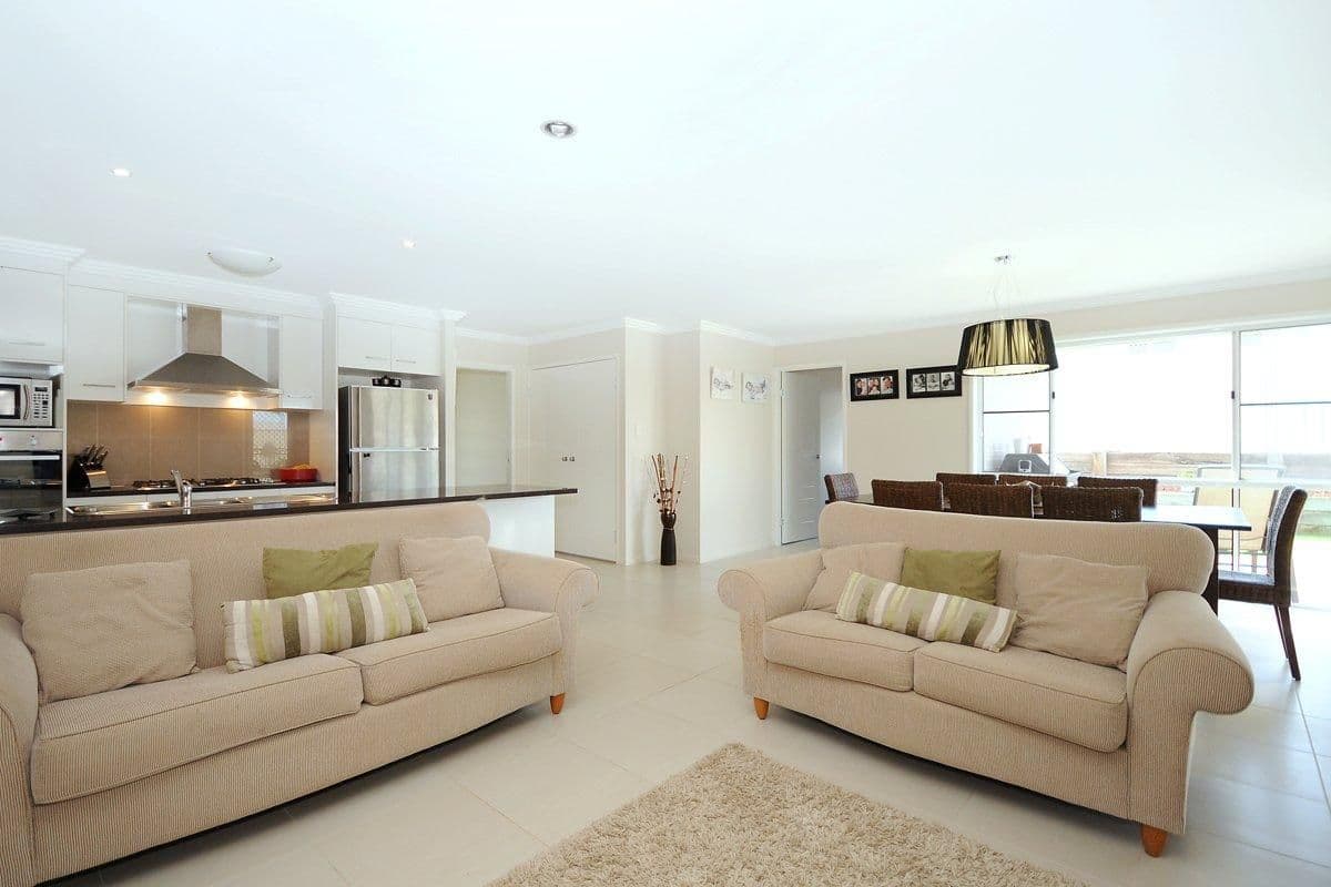 31 Sommariva Street, WESTBROOK QLD 4350, Westbrook - Thumbnail 5