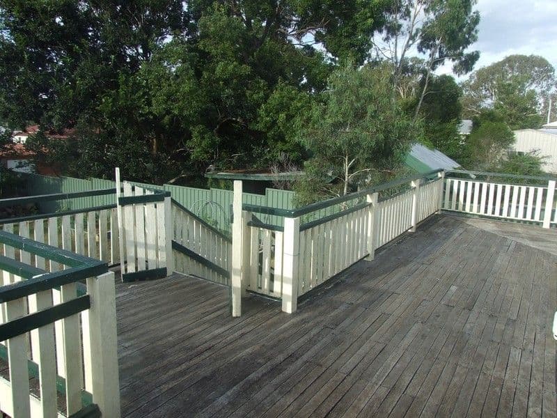 8 New England Highway, CROWS NEST QLD 4355, Crows Nest - Thumbnail 4