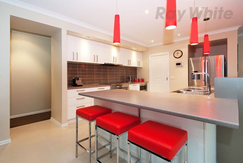 22 REGENT Avenue, Mooroolbark VIC 3138, Mooroolbark - Thumbnail 3