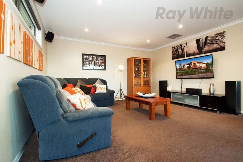 22 REGENT Avenue, Mooroolbark VIC 3138, Mooroolbark - Thumbnail 5