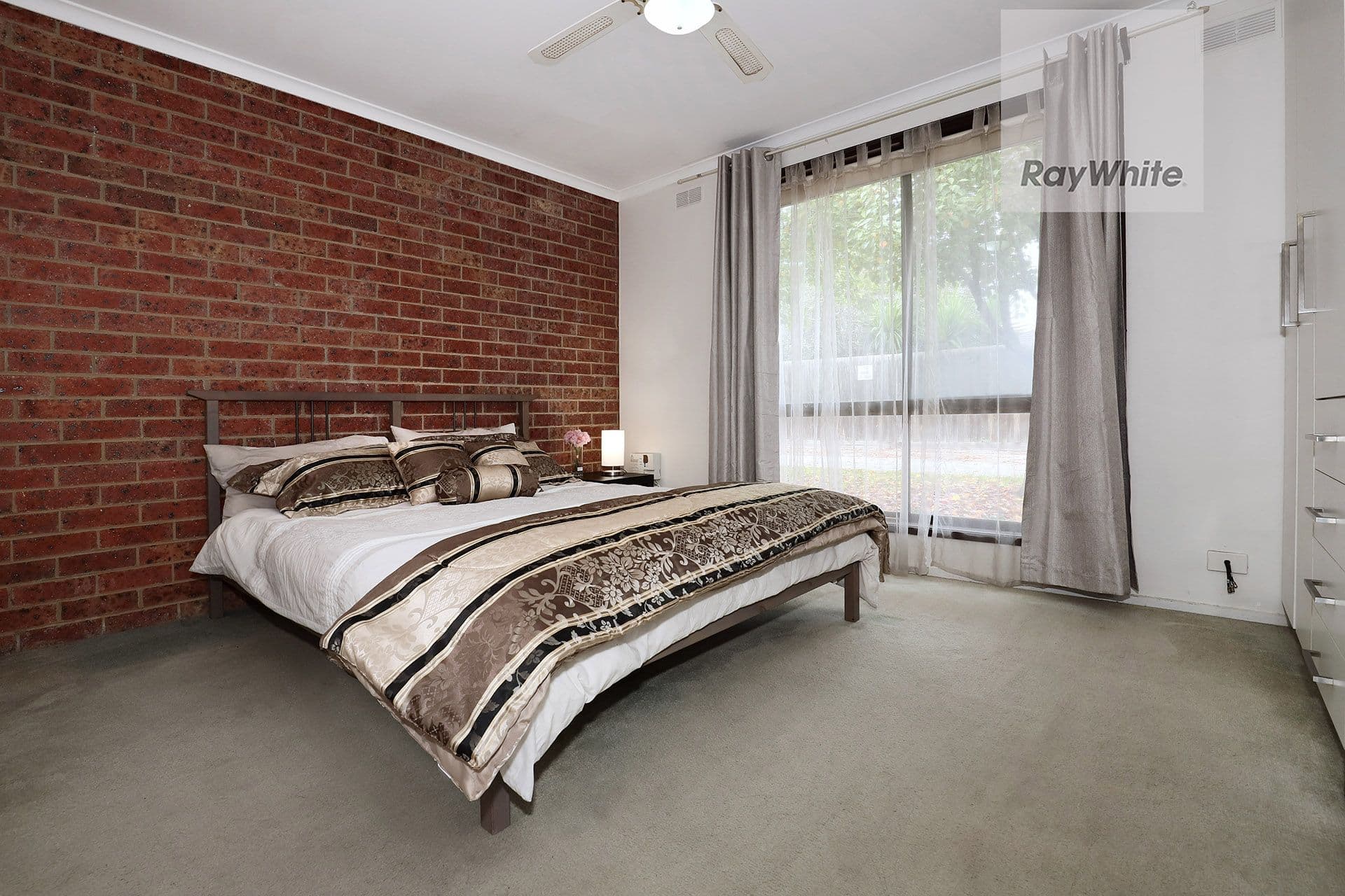 366 Melrose Drive, Tullamarine VIC 3043, Tullamarine - Thumbnail 8
