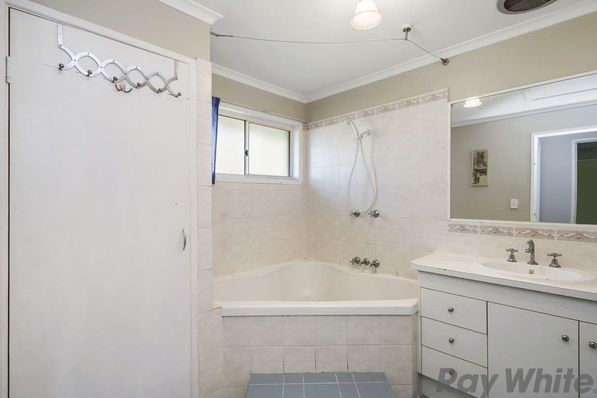 50 Bramble Crescent, Deception Bay QLD 4508, Deception Bay - Thumbnail 6
