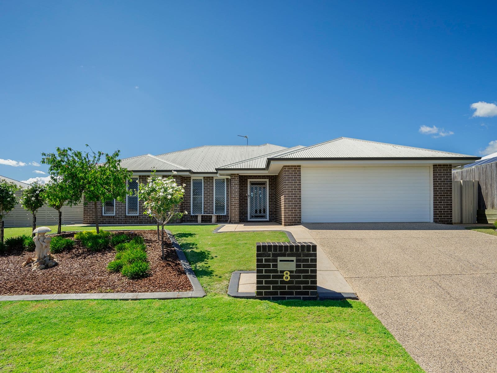 8 Plover Court, Highfields QLD 4352, Highfields - Image 1