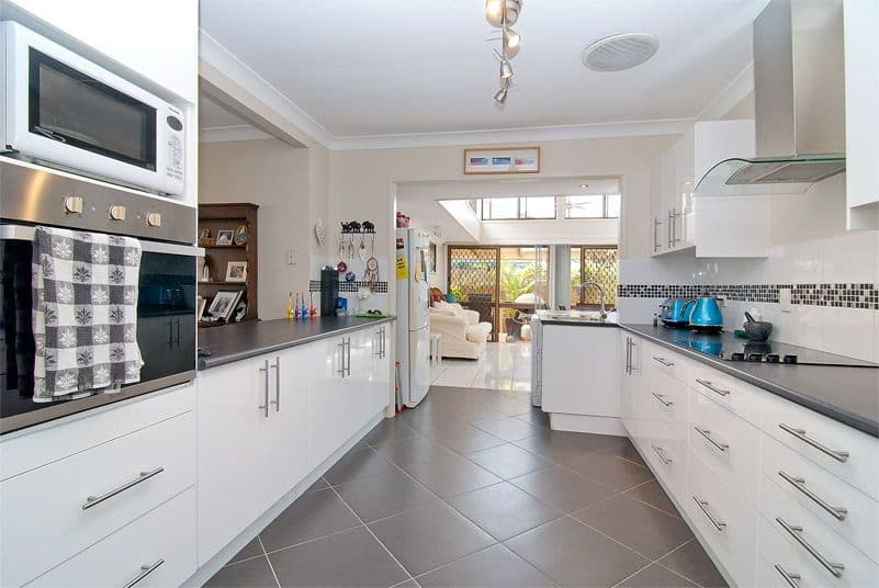 42 Barbaralla Drive, SPRINGWOOD QLD 4127, Springwood - Image 1