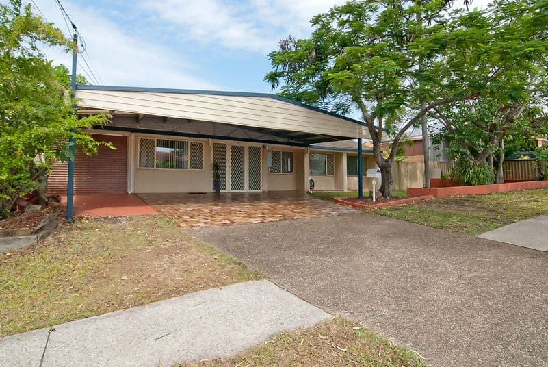 42 Barbaralla Drive, SPRINGWOOD QLD 4127, Springwood - Thumbnail 2