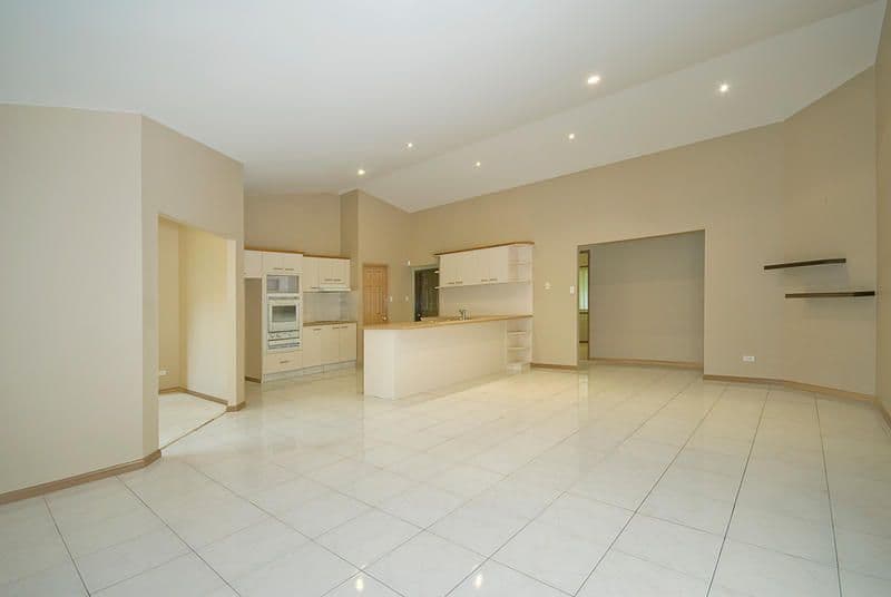 10 Tralee Place, PARKINSON QLD 4115, Parkinson - Thumbnail 3