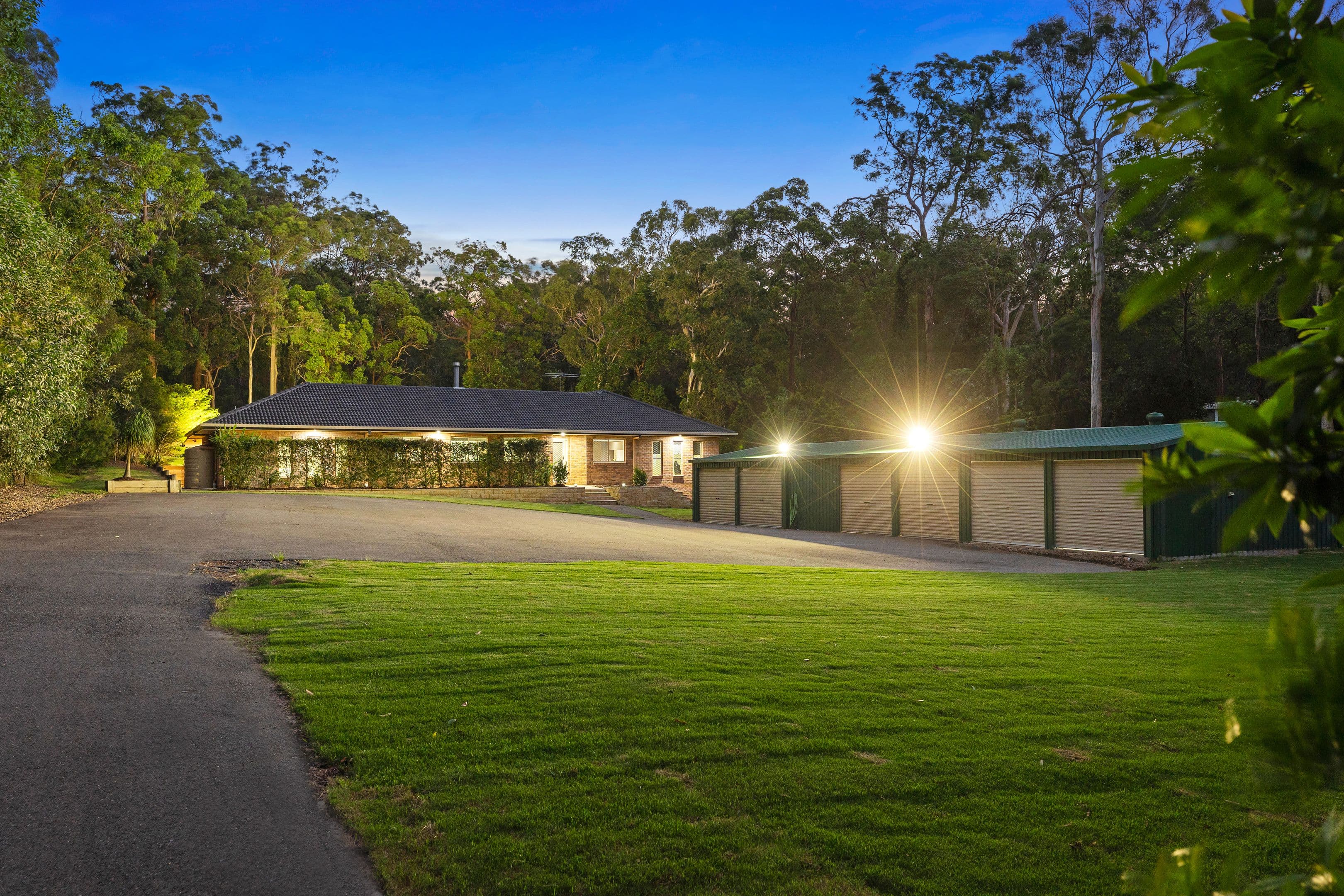 16 Allambee Crescent, Capalaba QLD 4157, Capalaba - Thumbnail 2