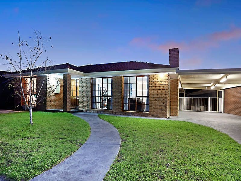 19 Weeroona Terrace, Altona Meadows - Image 1