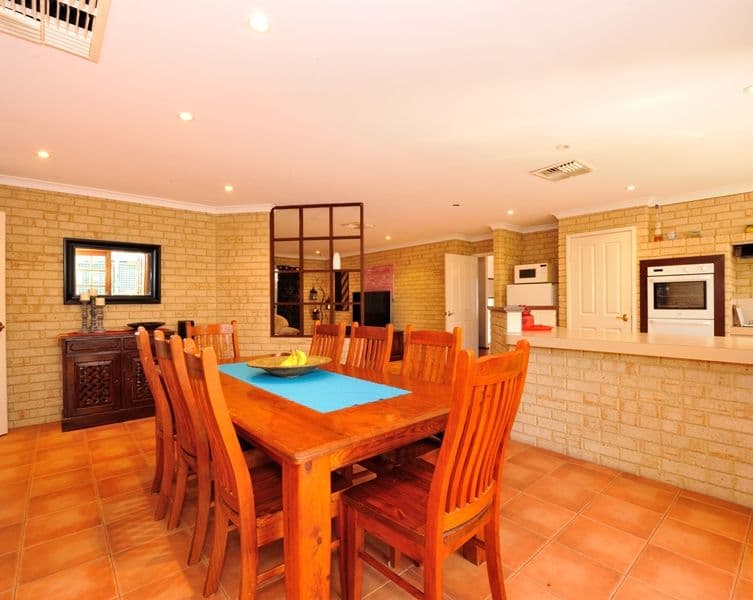 18 Leeward Close, Safety Bay WA 6169, Safety Bay - Thumbnail 5