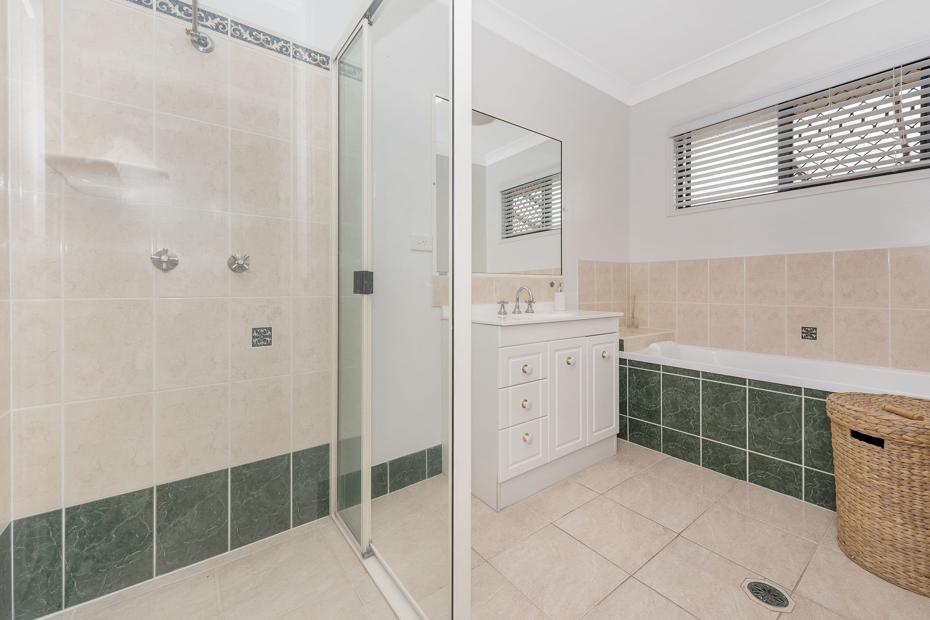 33 Miller Circuit, Kirwan QLD 4817, Kirwan - Thumbnail 8
