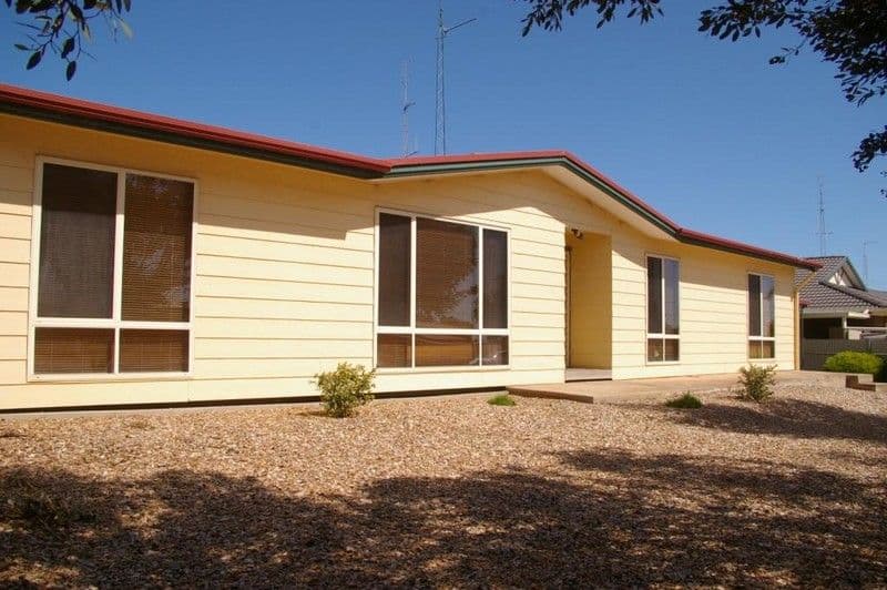 4 William Street, WALLAROO SA 5556, Wallaroo - Image 1