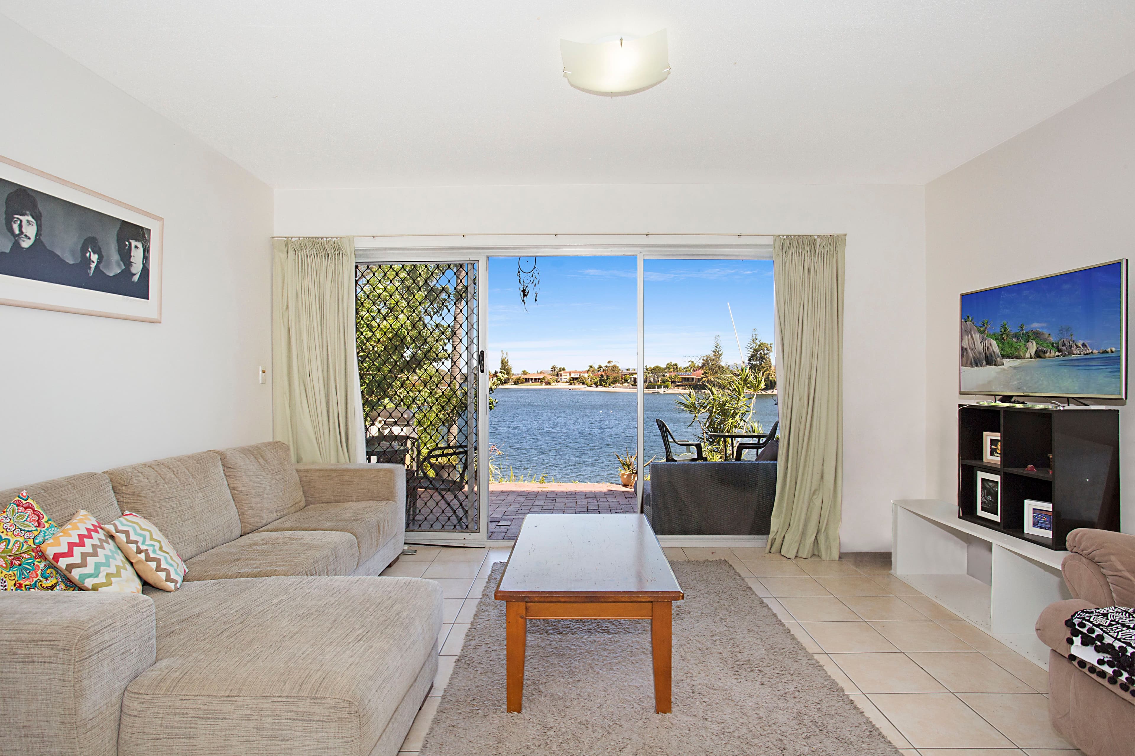 14 Orvieto Avenue, Mermaid Waters QLD 4218, Mermaid Waters - Thumbnail 4
