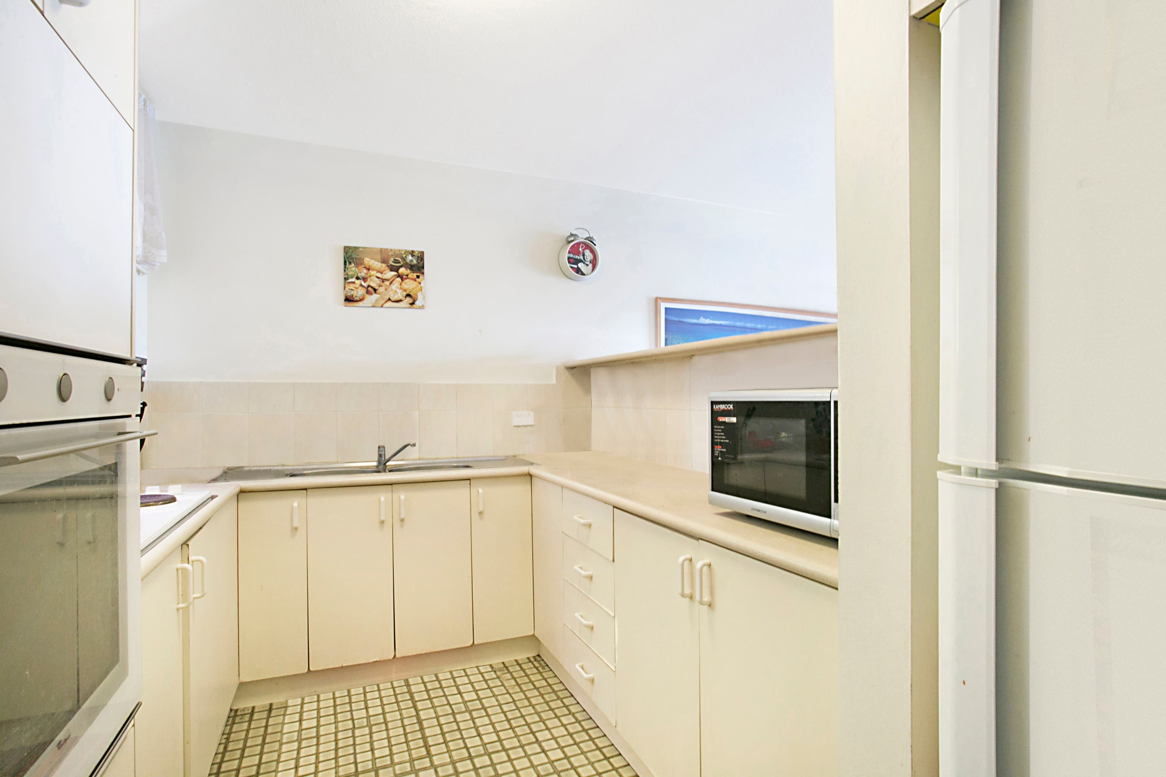 14 Orvieto Avenue, Mermaid Waters QLD 4218, Mermaid Waters - Thumbnail 6