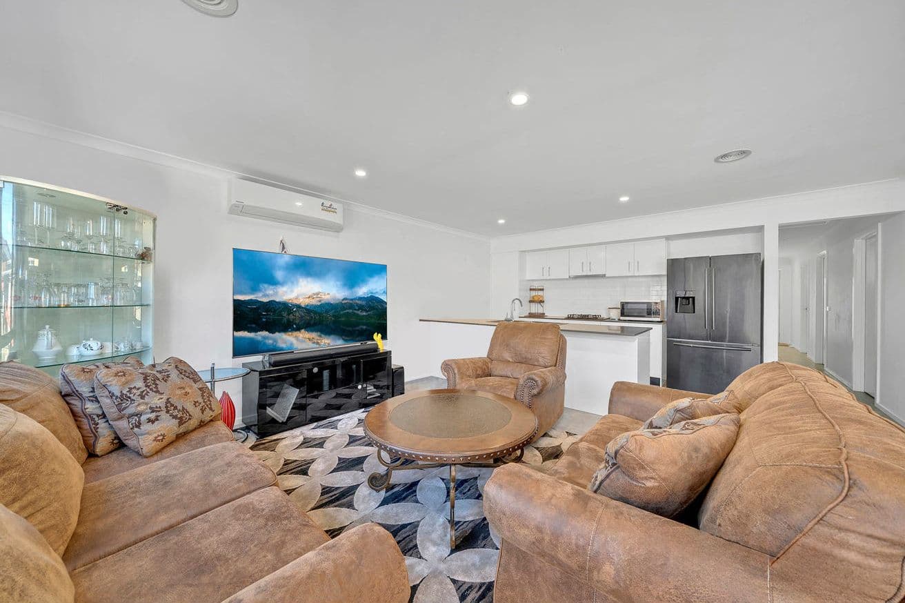 23 Liston Avenue, Tarneit VIC 3029, Tarneit - Thumbnail 7