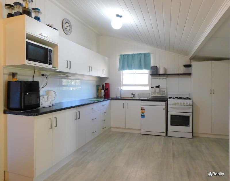 68 W Dugdell Road, Nanango, QLD, 4615, South Nanango - Thumbnail 4