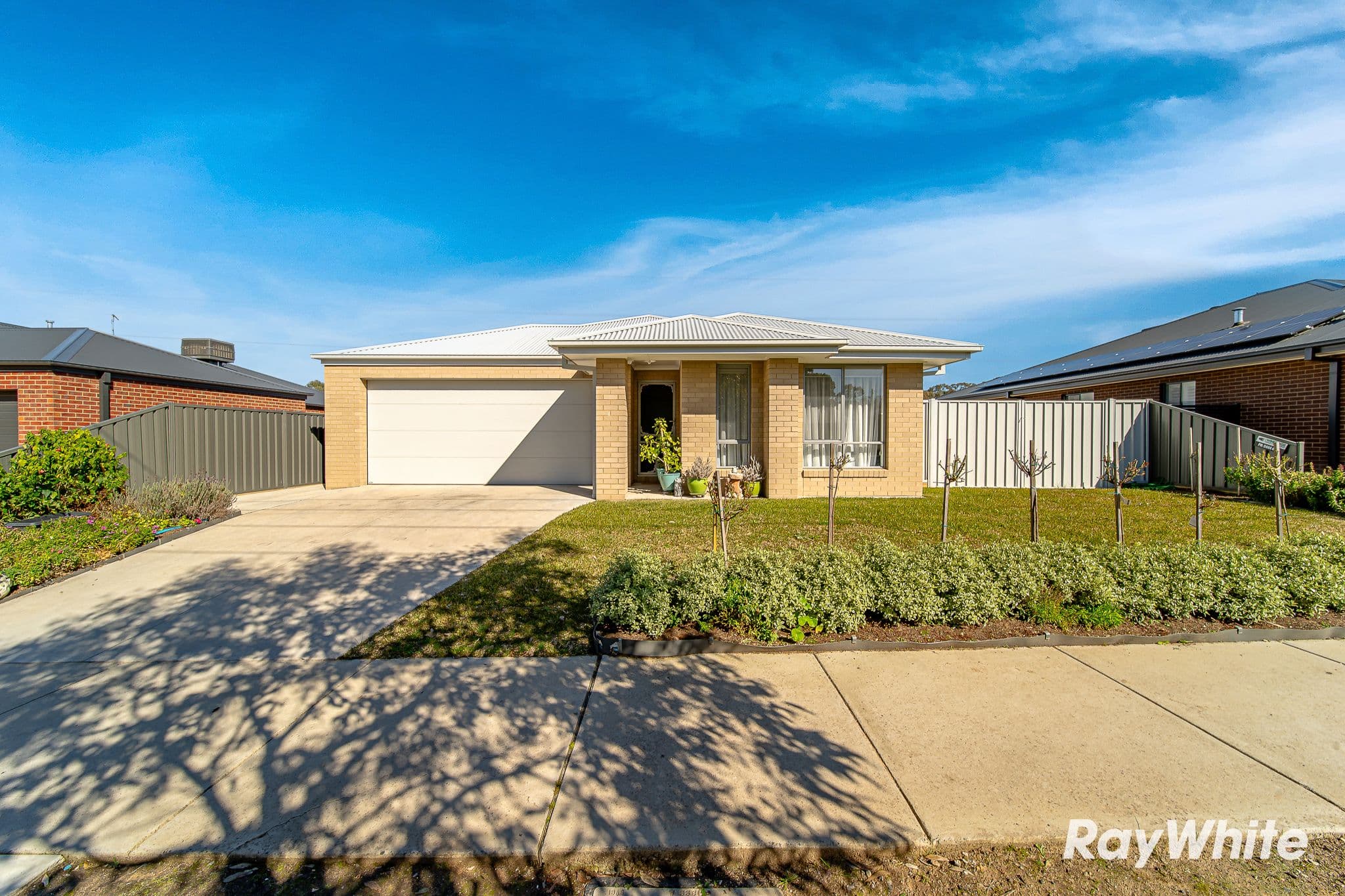 33 Mistletoe Street, Golden Square VIC 3555, Golden Square - Thumbnail 2