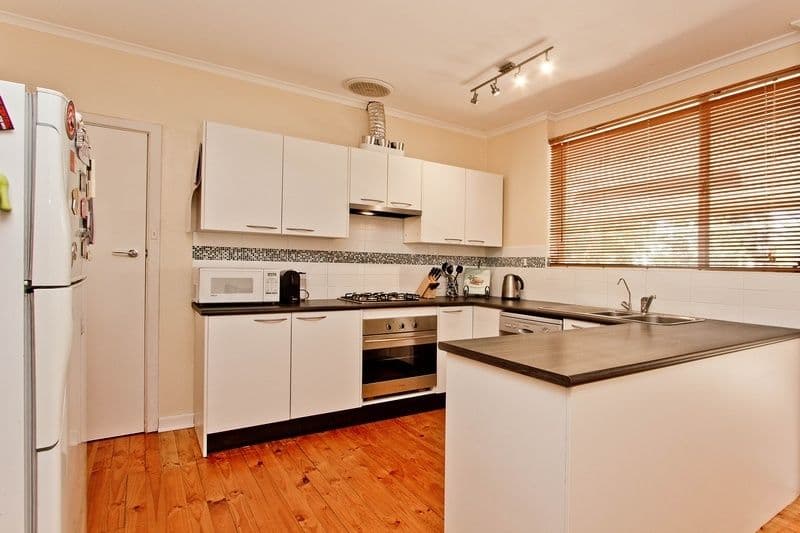6 Loral Street, Para Hills SA 5096, Para Hills - Thumbnail 4
