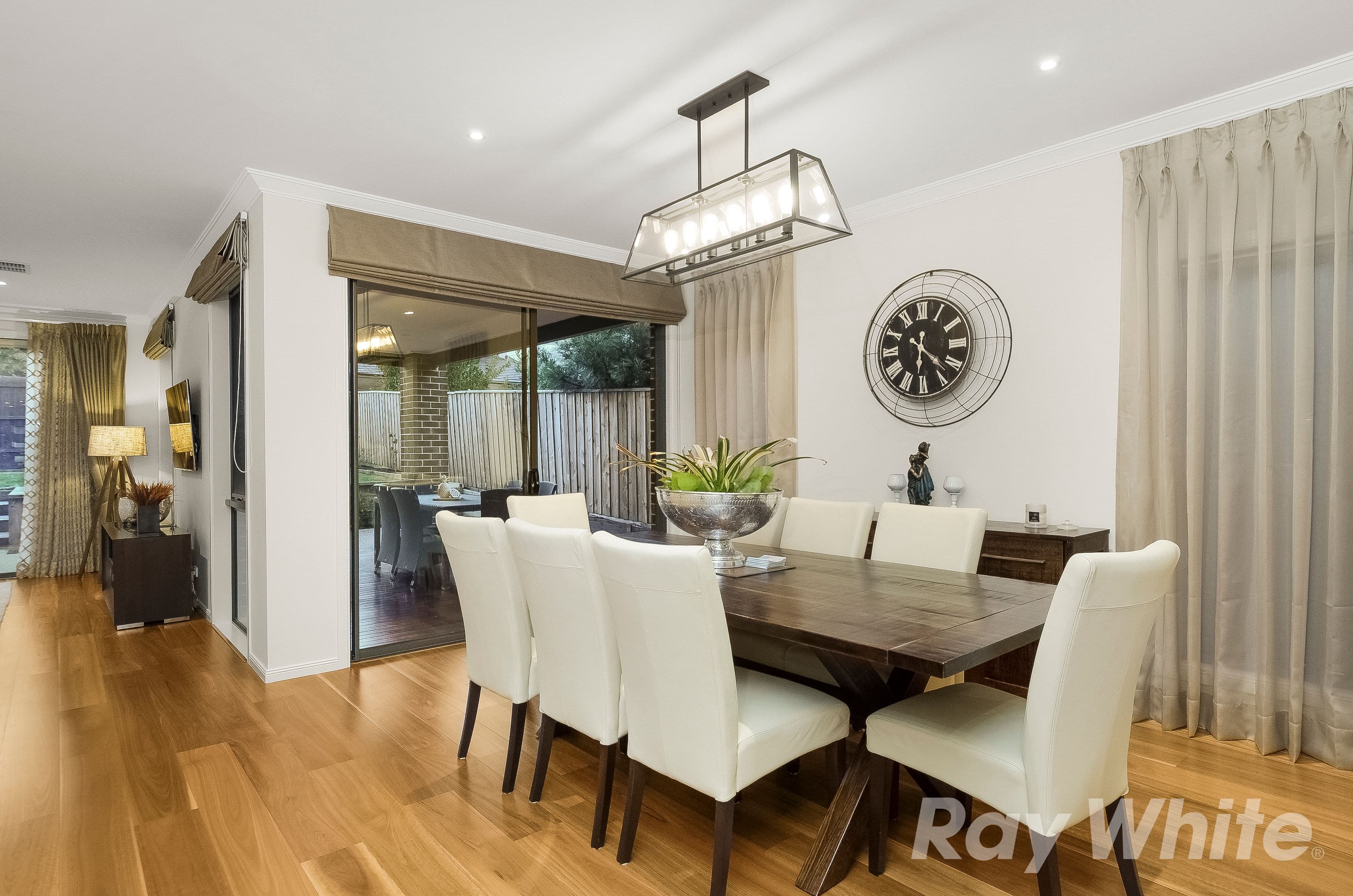4 Trevor Court, Mount Waverley VIC 3149, Mount Waverley - Thumbnail 3