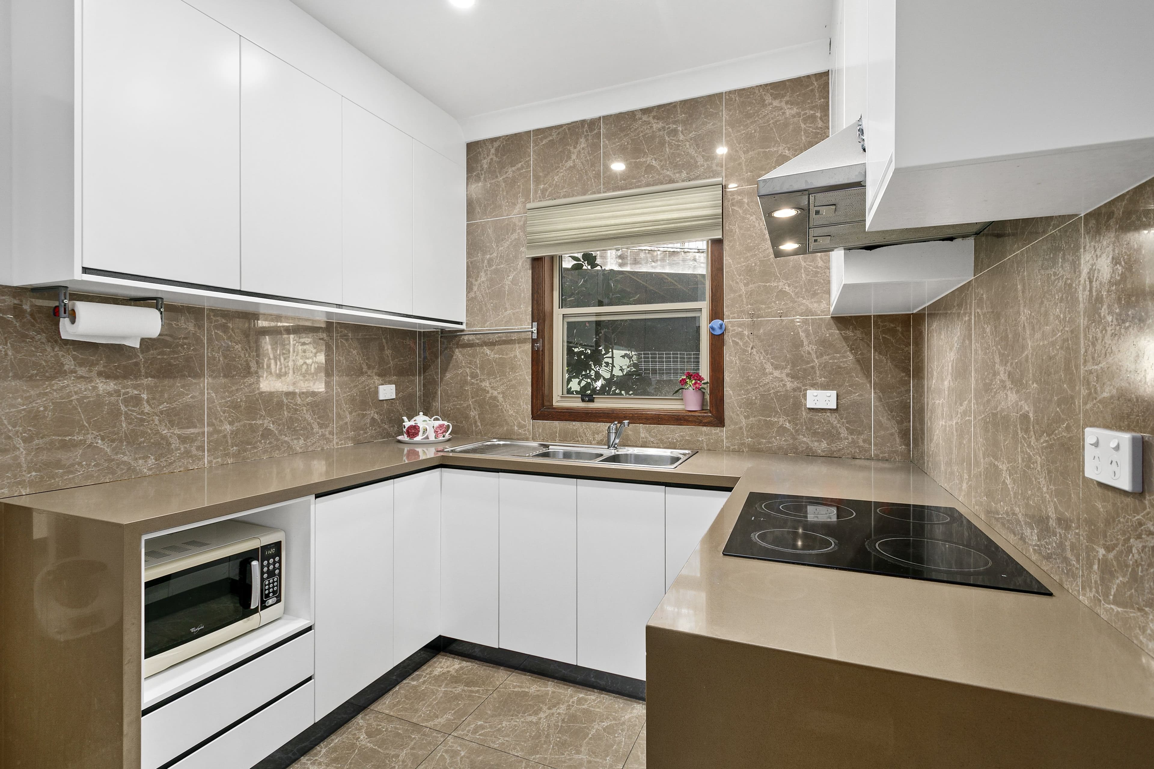 68 Seaforth Avenue, Oatley NSW 2223, Oatley - Thumbnail 6