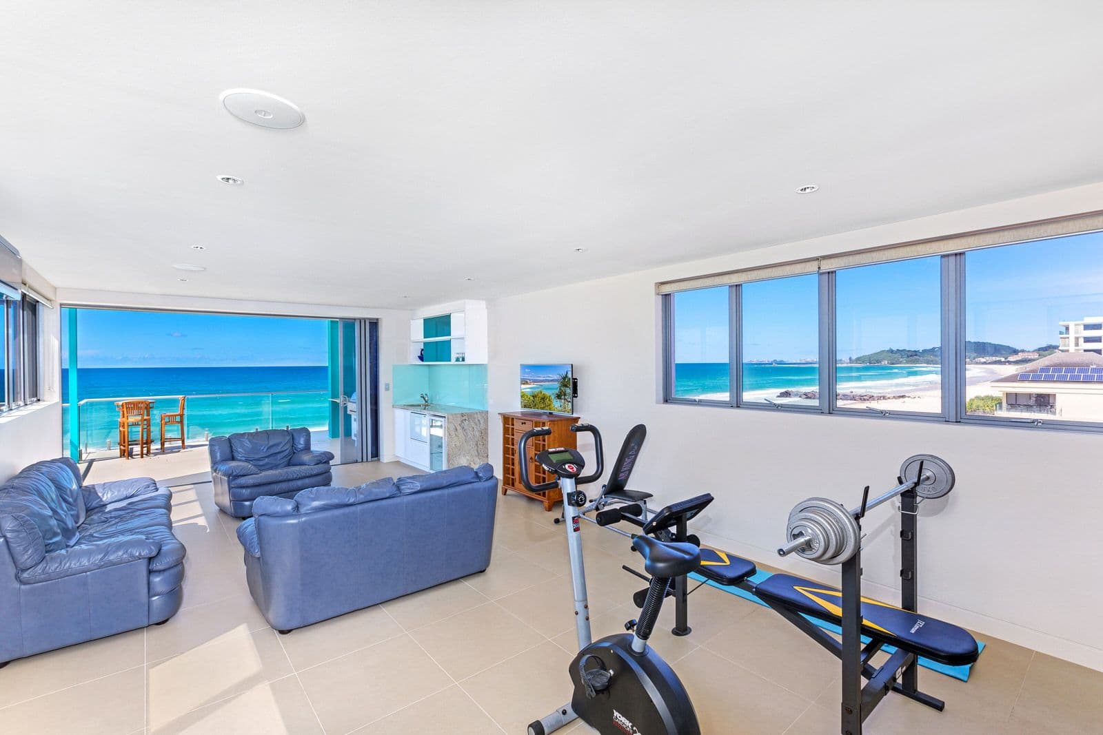 225 Jefferson Lane, Palm Beach QLD 4221, Palm Beach - Thumbnail 6